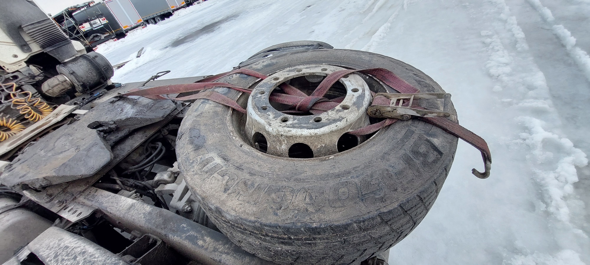 Седельный тягач КАМАЗ 5490-801-DC (газодизель) 2021 г. - фото 35