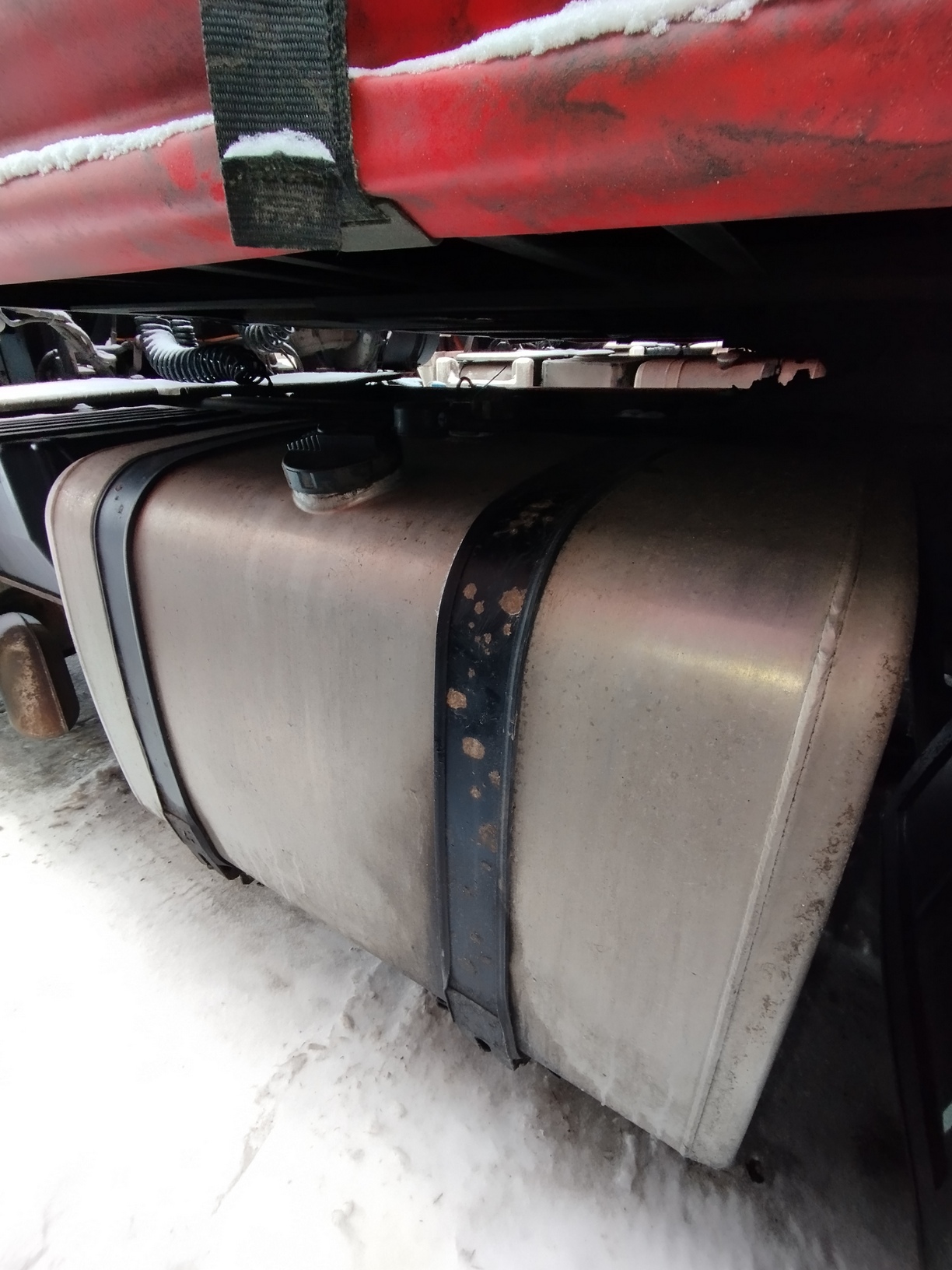 Седельный тягач КАМАЗ 5490-801-DC (газодизель) 2021 г. - фото 34