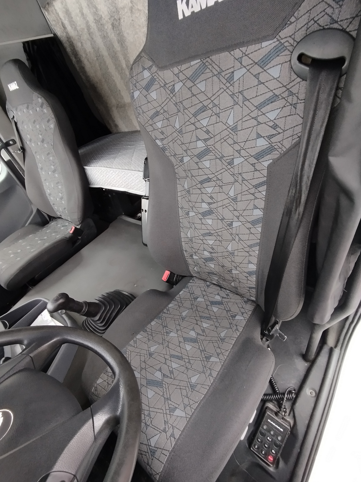 Седельный тягач КАМАЗ 5490-801-DC (газодизель) 2021 г. - фото 48