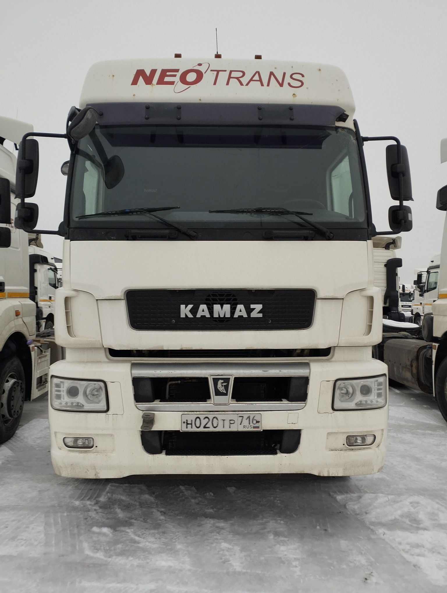 Седельный тягач КАМАЗ 5490-801-DC (газодизель) 2021 г.