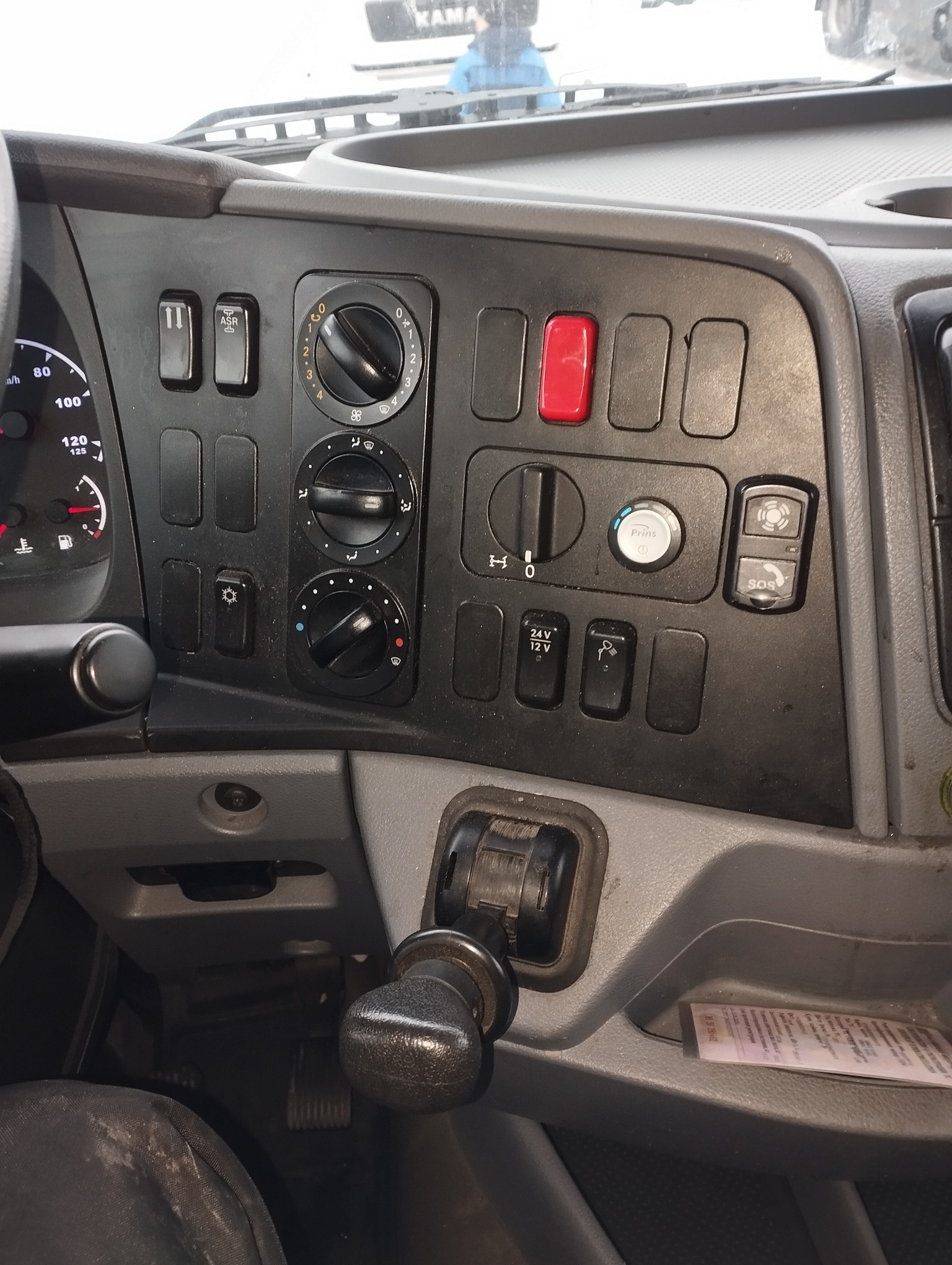 Седельный тягач КАМАЗ 5490-801-DC (газодизель) 2021 г. - фото 60