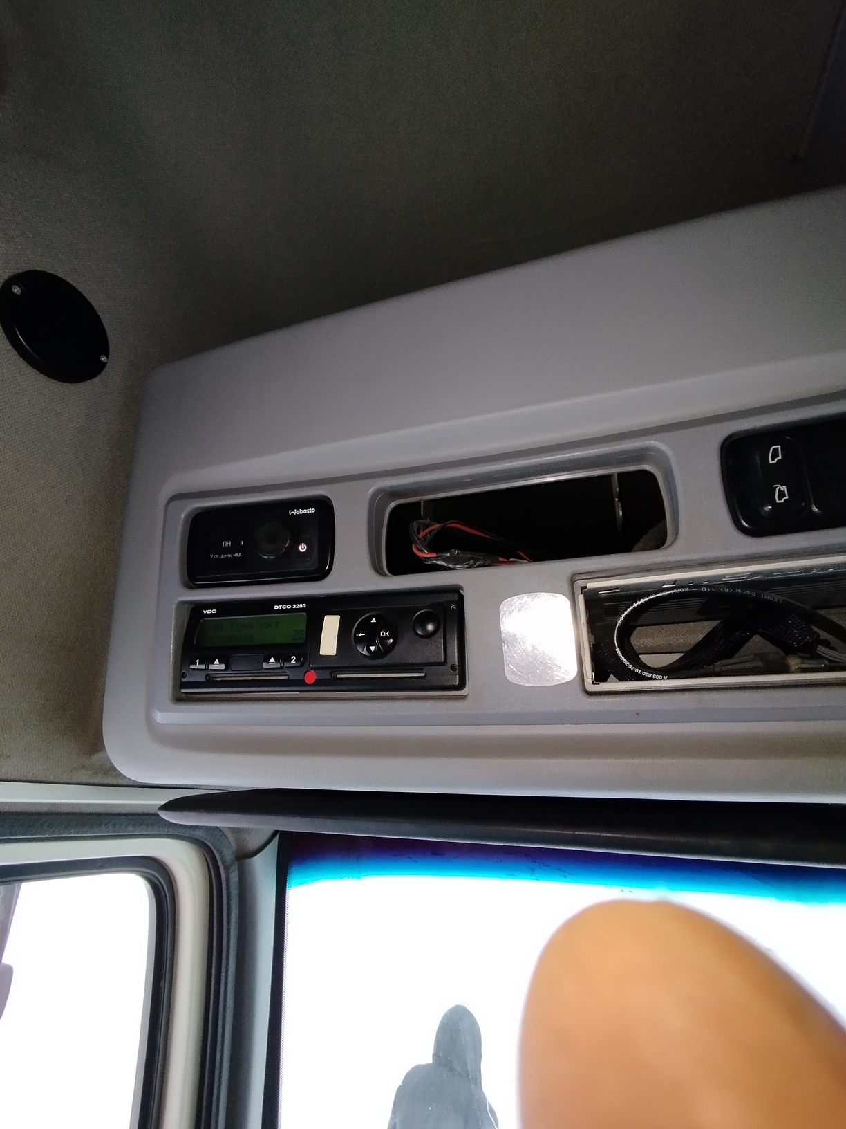 Седельный тягач КАМАЗ 5490-801-DC (газодизель) 2021 г. - фото 45