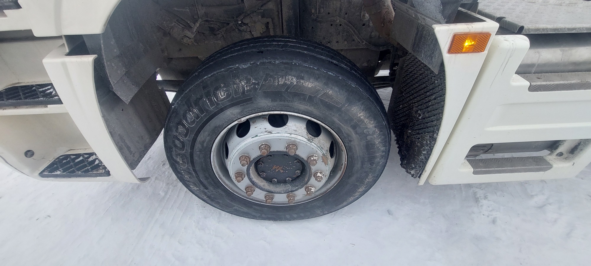 Седельный тягач КАМАЗ 5490-801-DC (газодизель) 2021 г. - фото 18