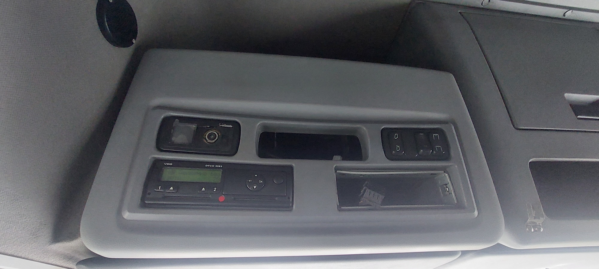 Седельный тягач КАМАЗ 5490-801-DC (газодизель) 2021 г. - фото 26