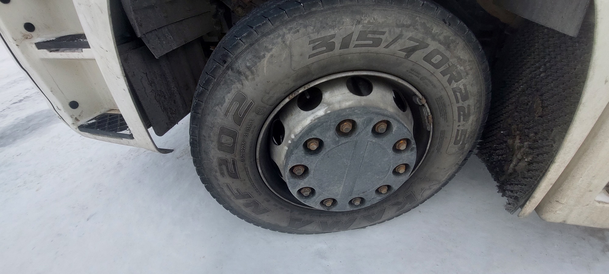 Седельный тягач КАМАЗ 5490-801-DC (газодизель) 2021 г. - фото 27