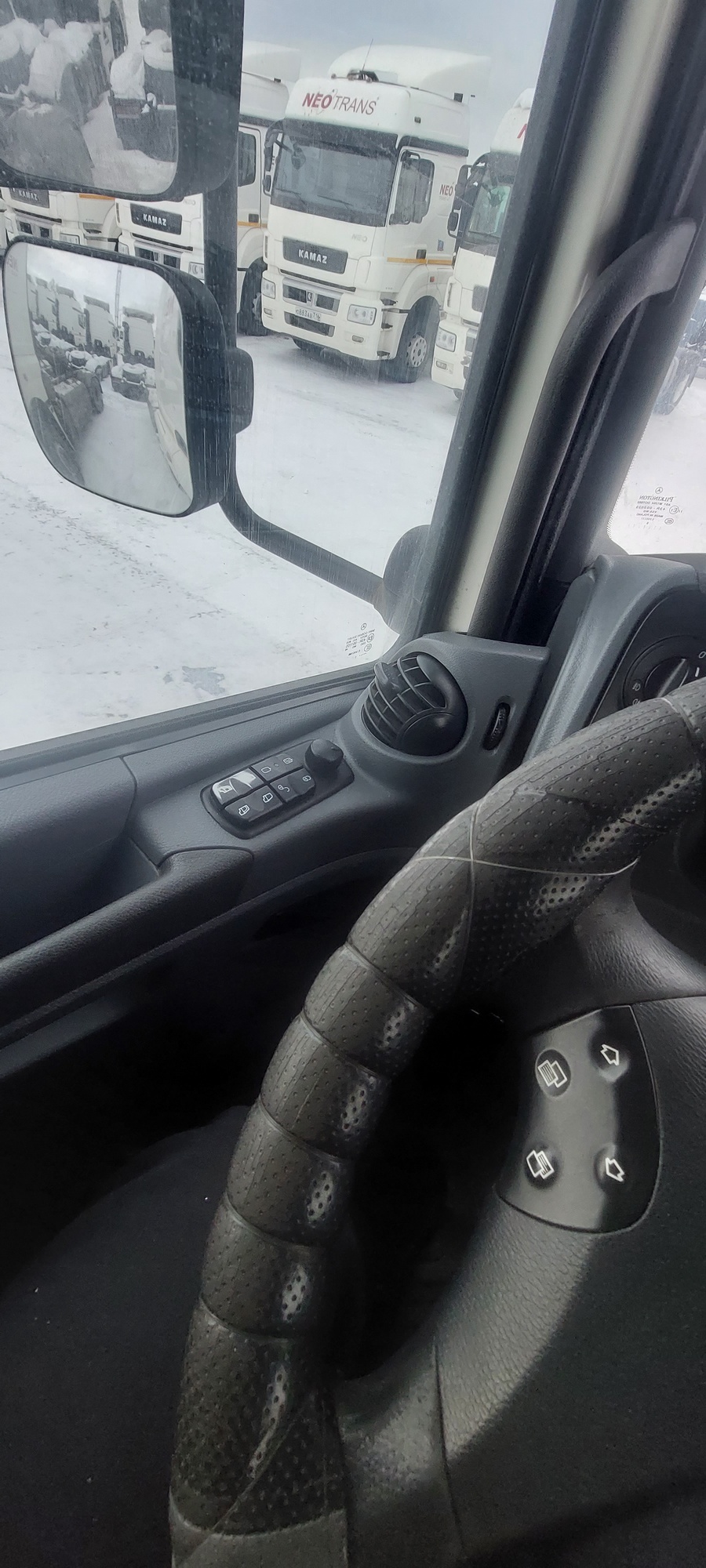 Седельный тягач КАМАЗ 5490-801-DC (газодизель) 2021 г. - фото 33