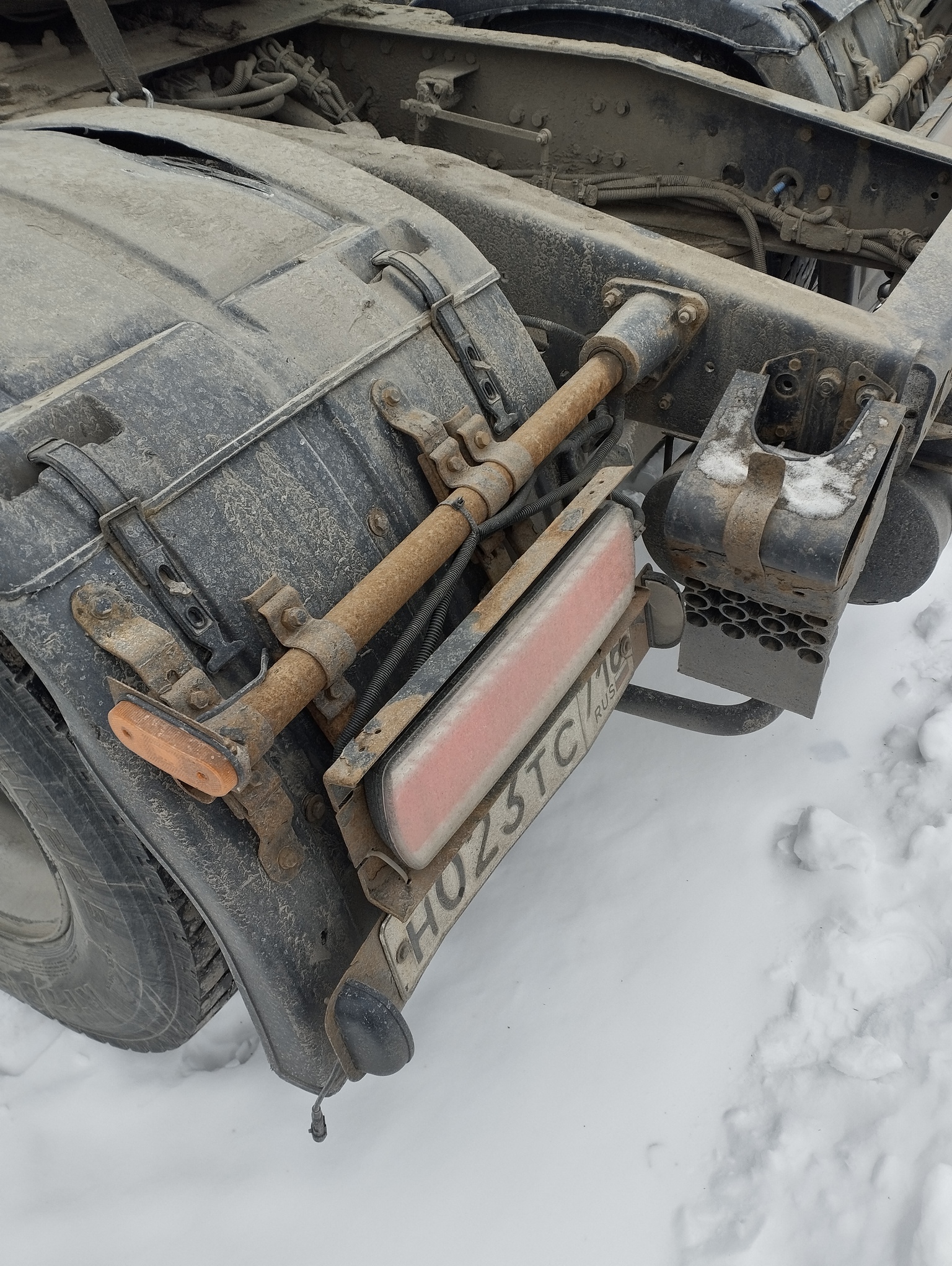 Седельный тягач КАМАЗ 5490-801-DC (газодизель) 2021 г. - фото 25