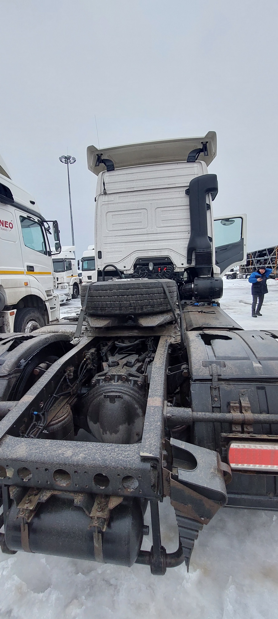 Седельный тягач КАМАЗ 5490-801-DC (газодизель) 2021 г. - фото 14