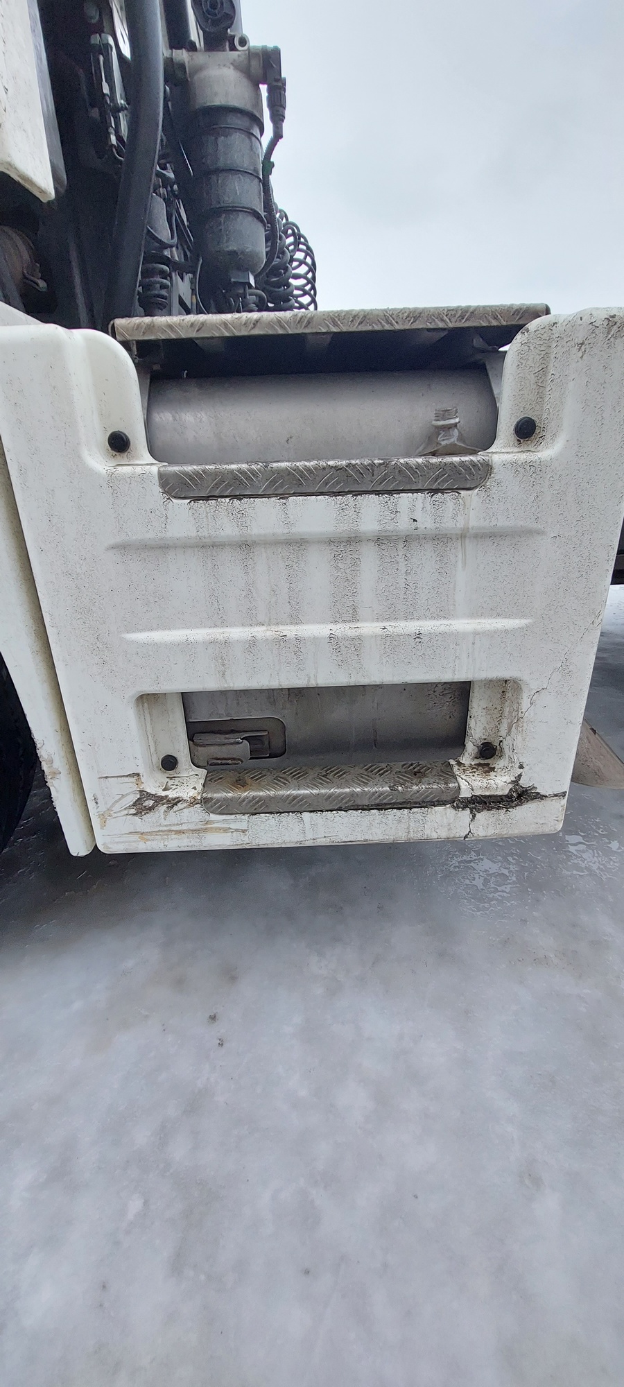 Седельный тягач КАМАЗ 5490-801-DC (газодизель) 2021 г. - фото 23