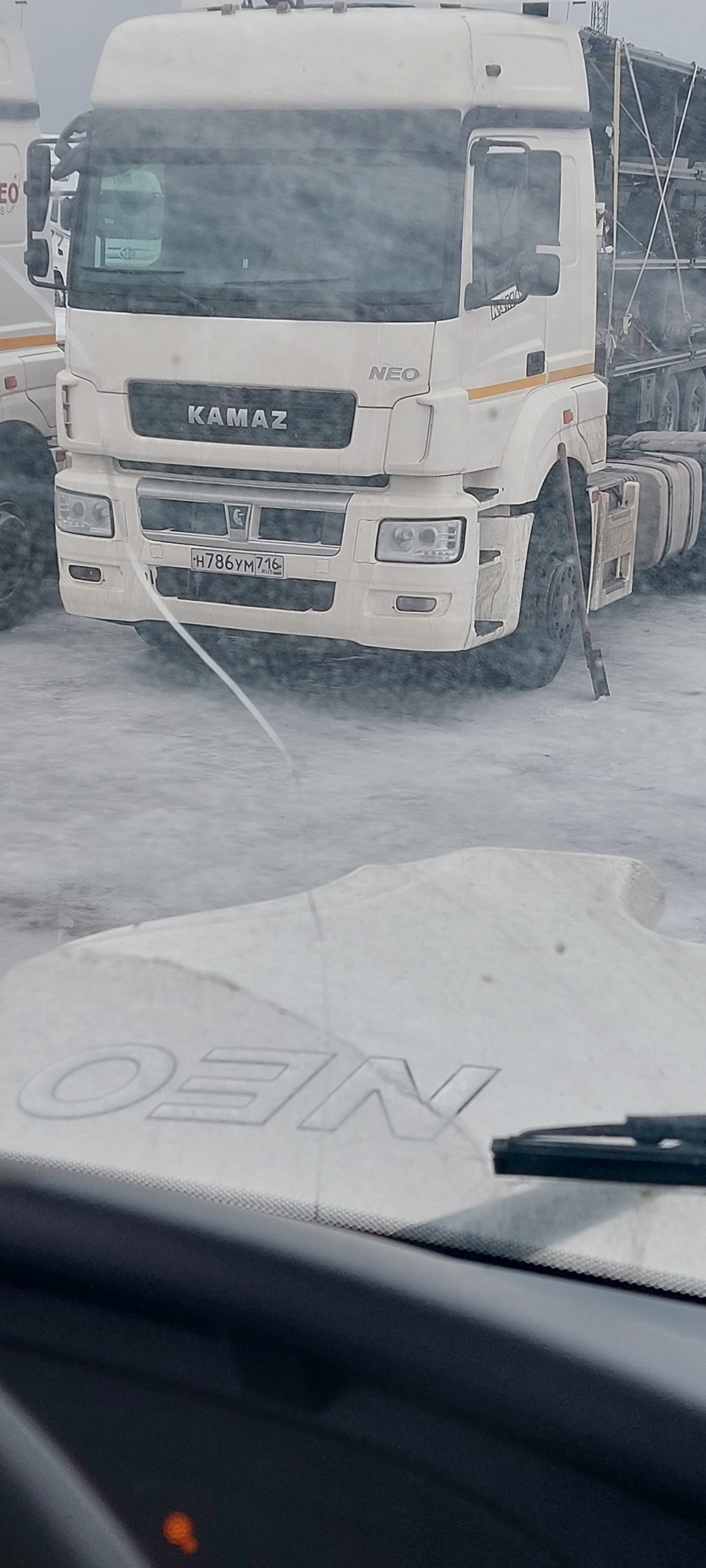 Седельный тягач КАМАЗ 5490-801-DC (газодизель) 2021 г. - фото 32