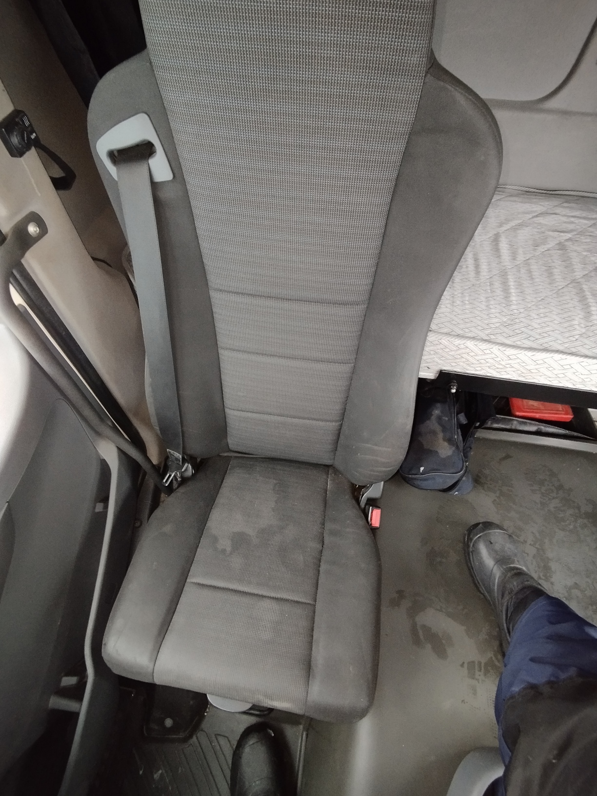 Седельный тягач КАМАЗ 5490-801-DC (газодизель) 2021 г. - фото 48