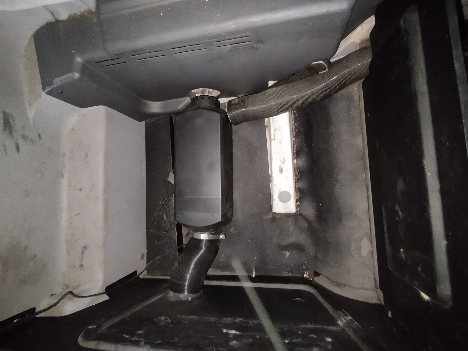 Седельный тягач КАМАЗ 5490-801-DC (газодизель) 2021 г. - фото 51