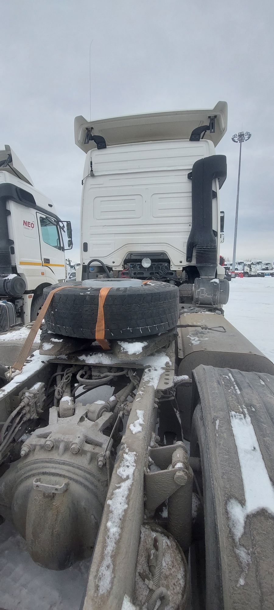 Седельный тягач КАМАЗ 5490-801-DC (газодизель) 2021 г. - фото 20