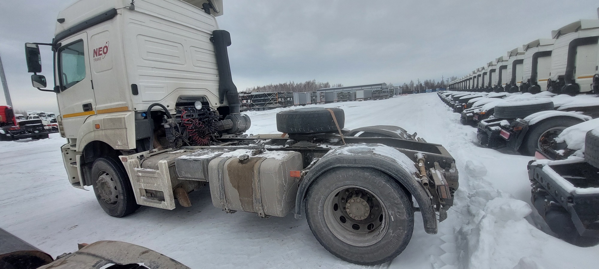 Седельный тягач КАМАЗ 5490-801-DC (газодизель) 2021 г. - фото 23