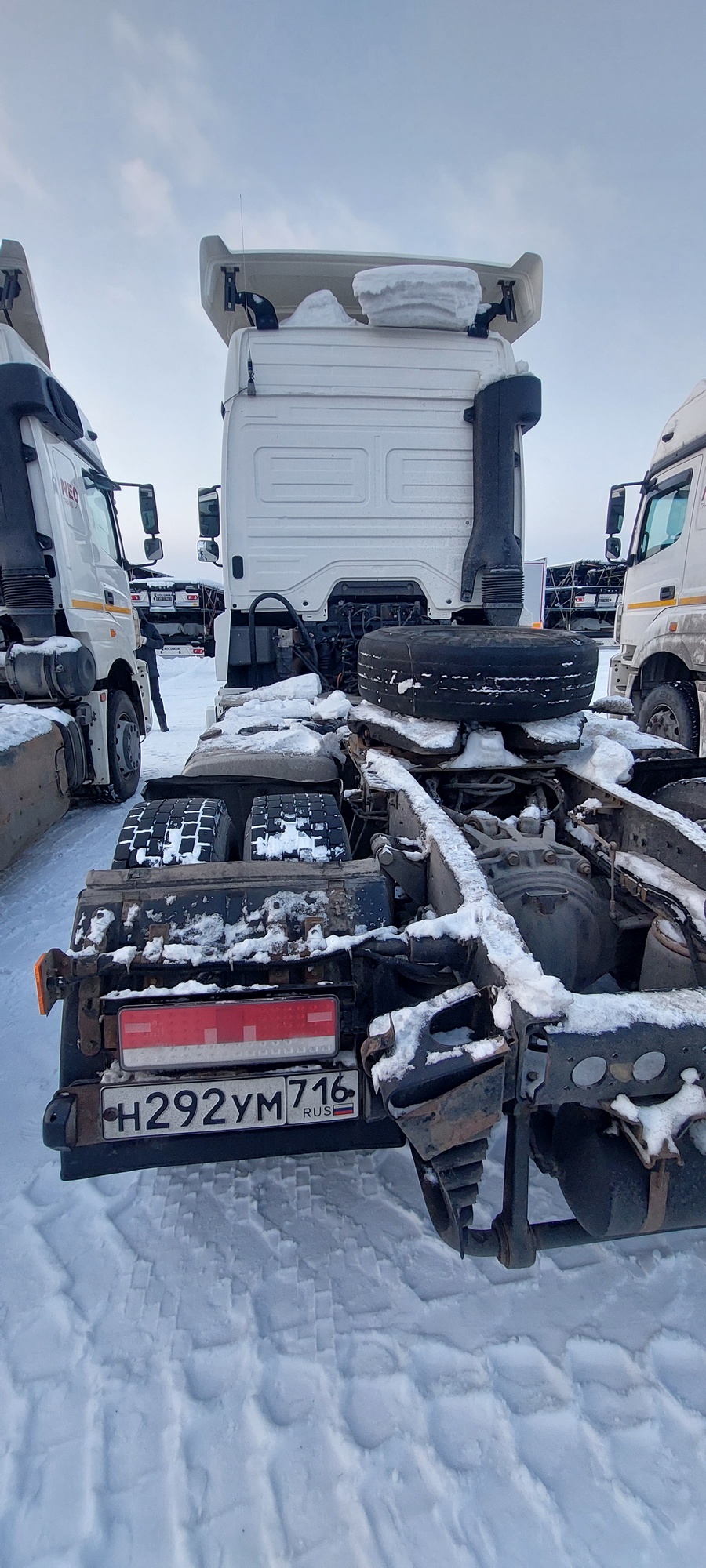 Седельный тягач КАМАЗ 5490-801-DC (газодизель) 2021 г. - фото 17