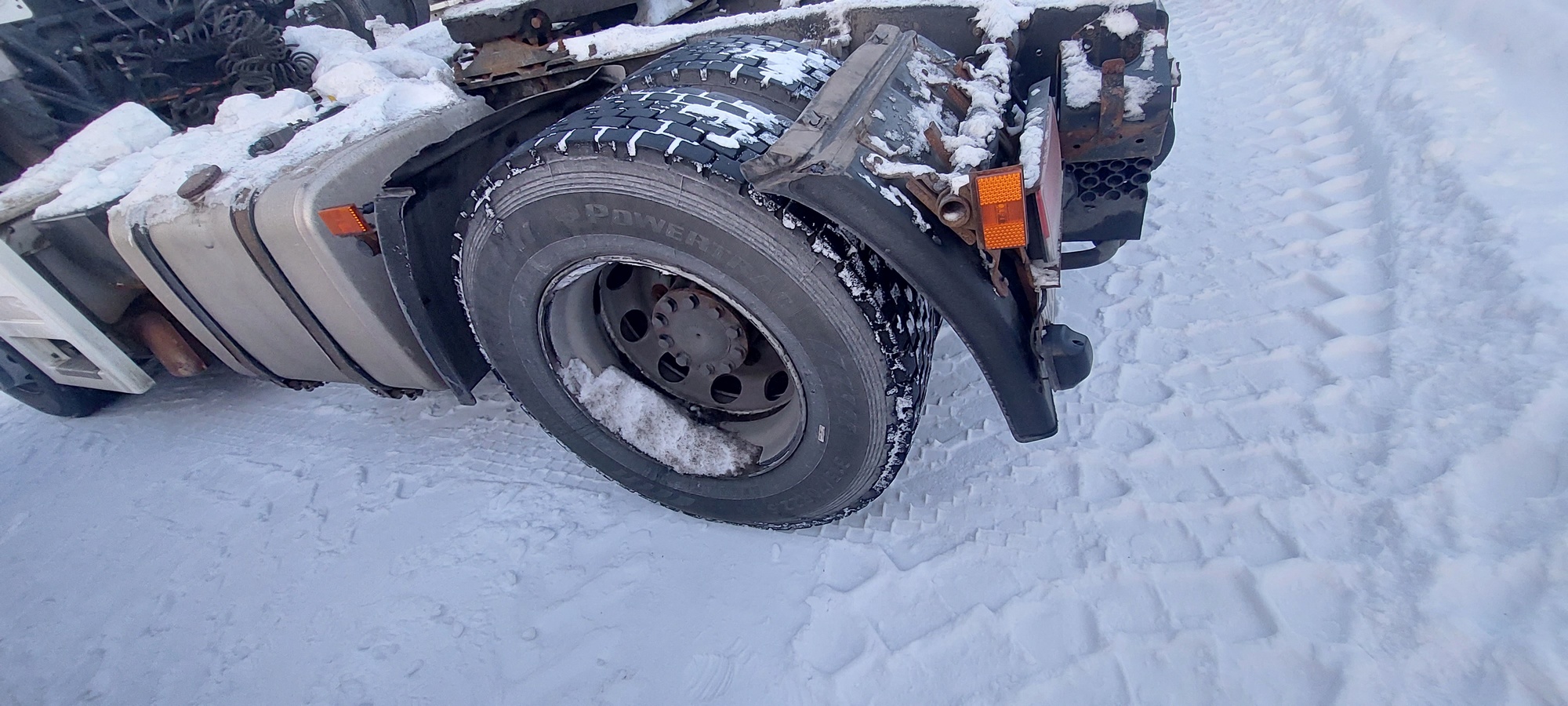 Седельный тягач КАМАЗ 5490-801-DC (газодизель) 2021 г. - фото 18