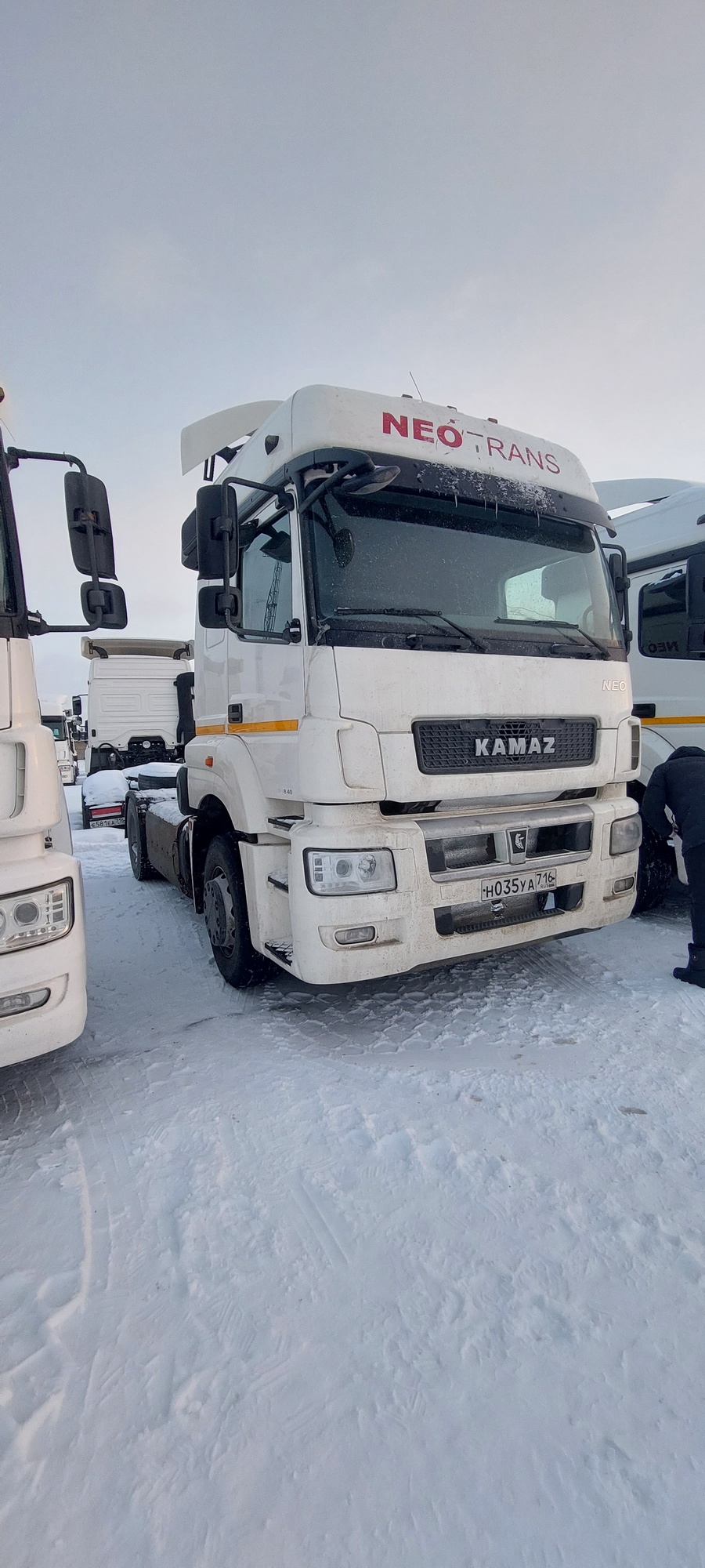 Седельный тягач КАМАЗ 5490-801-DC (газодизель) 2021 г. - фото 3