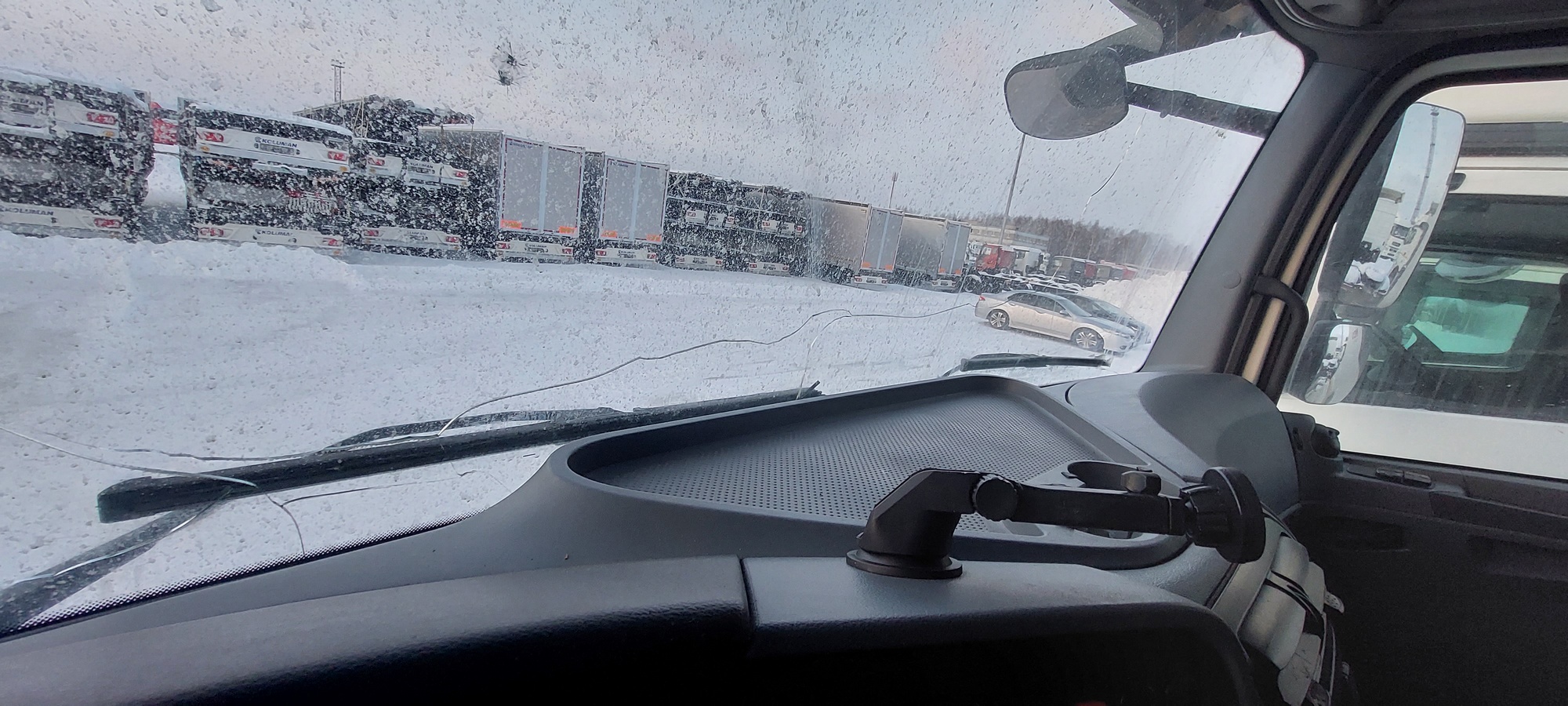 Седельный тягач КАМАЗ 5490-801-DC (газодизель) 2021 г. - фото 33