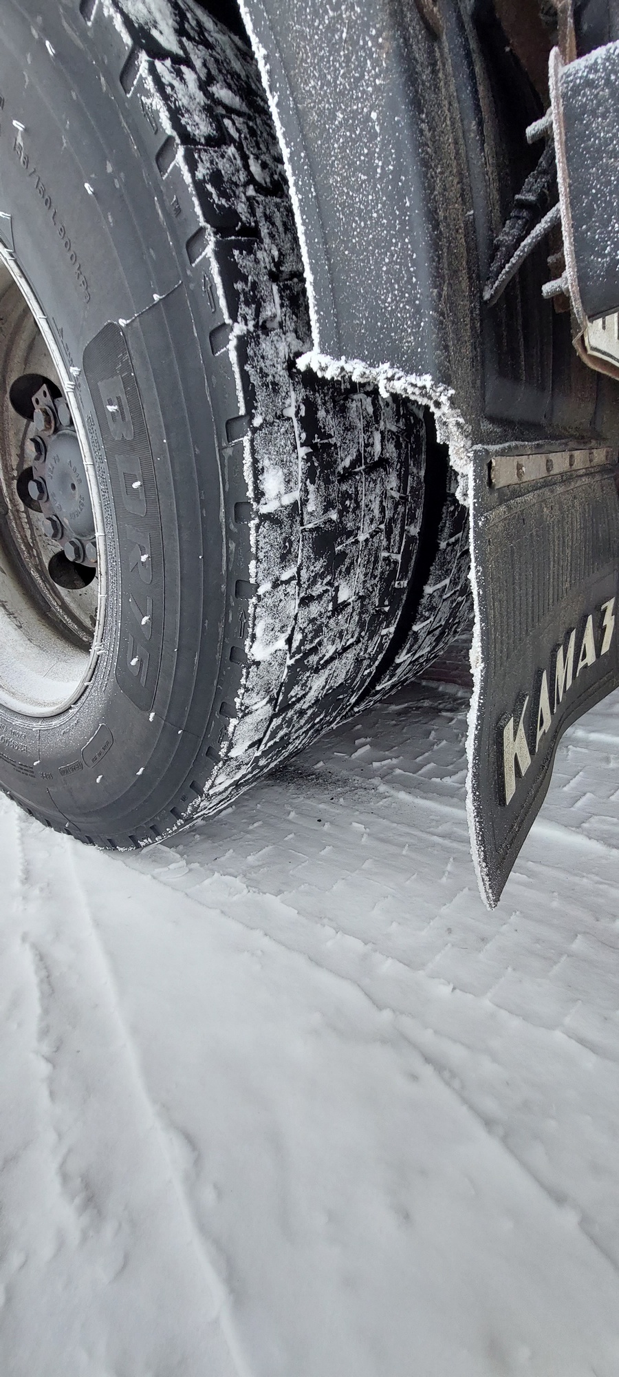 Седельный тягач КАМАЗ 5490-801-DC (газодизель) 2021 г. - фото 23