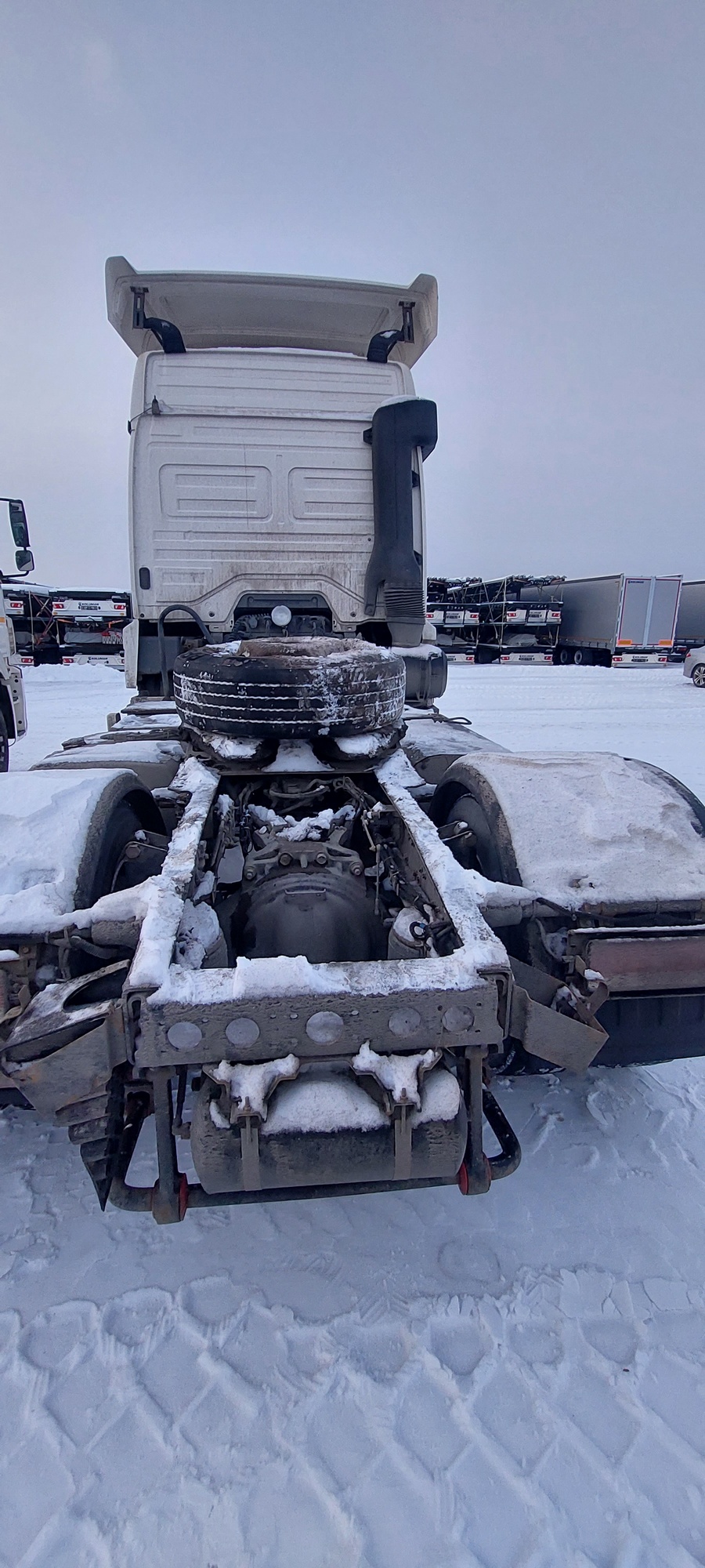 Седельный тягач КАМАЗ 5490-801-DC (газодизель) 2021 г. - фото 18