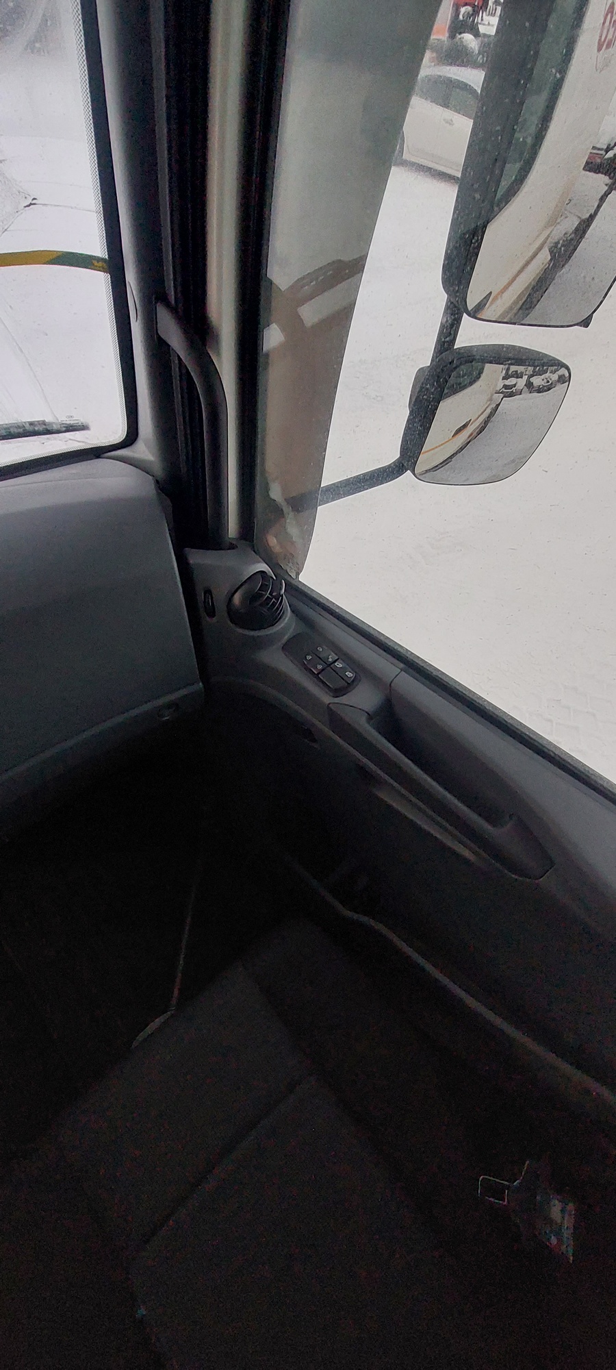 Седельный тягач КАМАЗ 5490-801-DC (газодизель) 2021 г. - фото 31