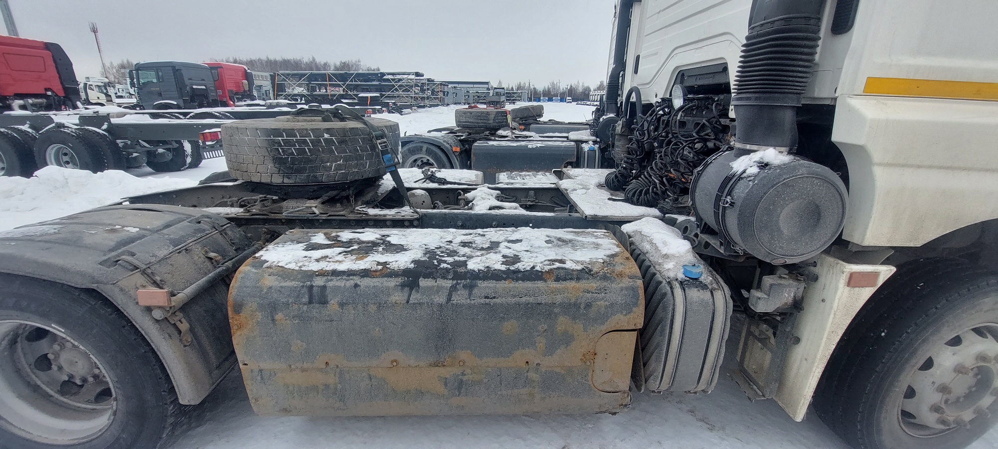 Седельный тягач КАМАЗ 5490-801-DC (газодизель) 2021 г. - фото 13