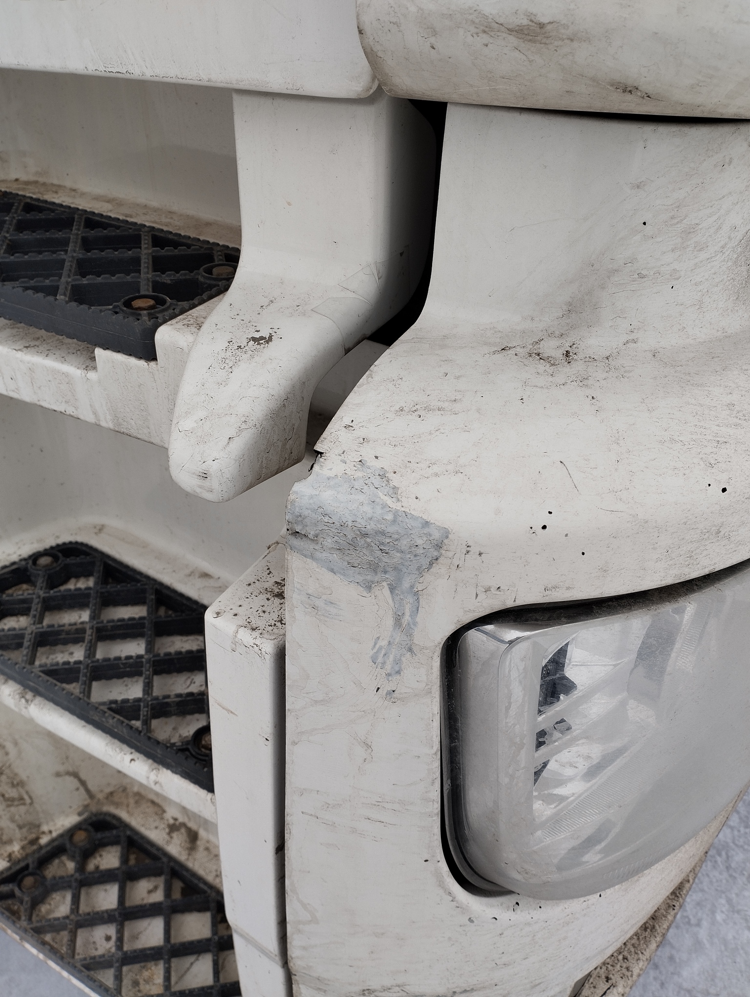 Седельный тягач КАМАЗ 5490-801-DC (газодизель) 2021 г. - фото 11