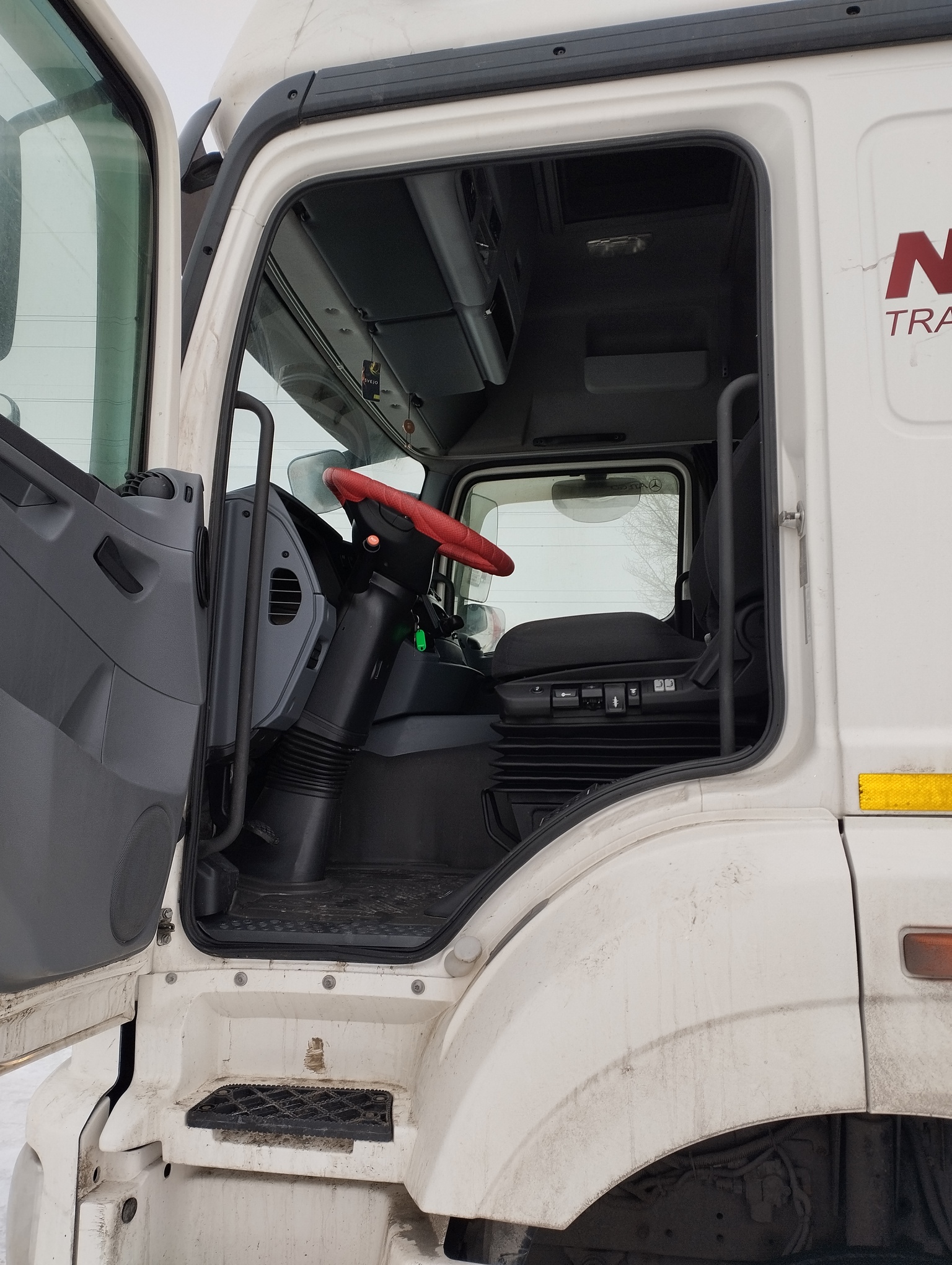 Седельный тягач КАМАЗ 5490-801-DC (газодизель) 2021 г. - фото 49