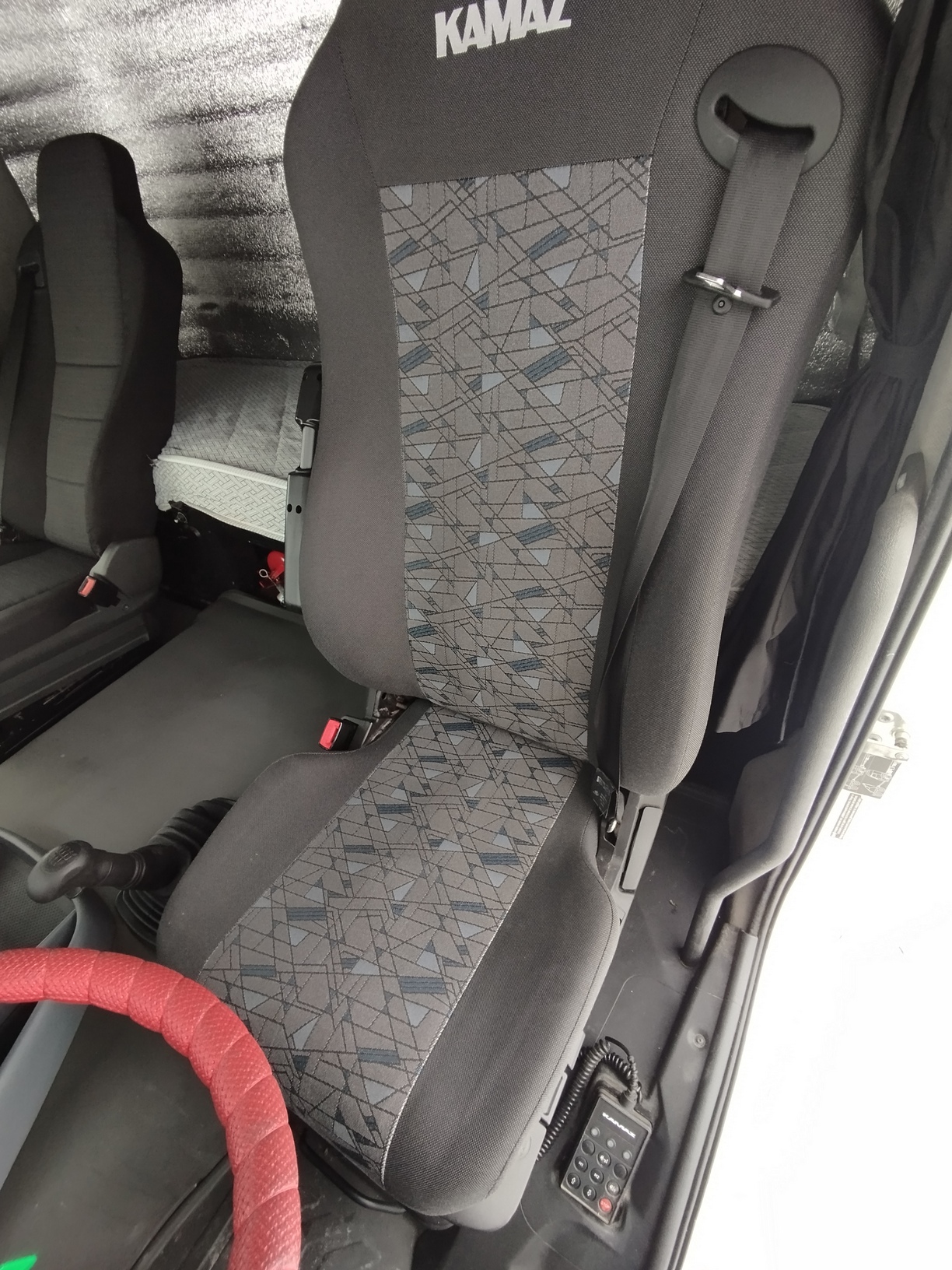 Седельный тягач КАМАЗ 5490-801-DC (газодизель) 2021 г. - фото 51