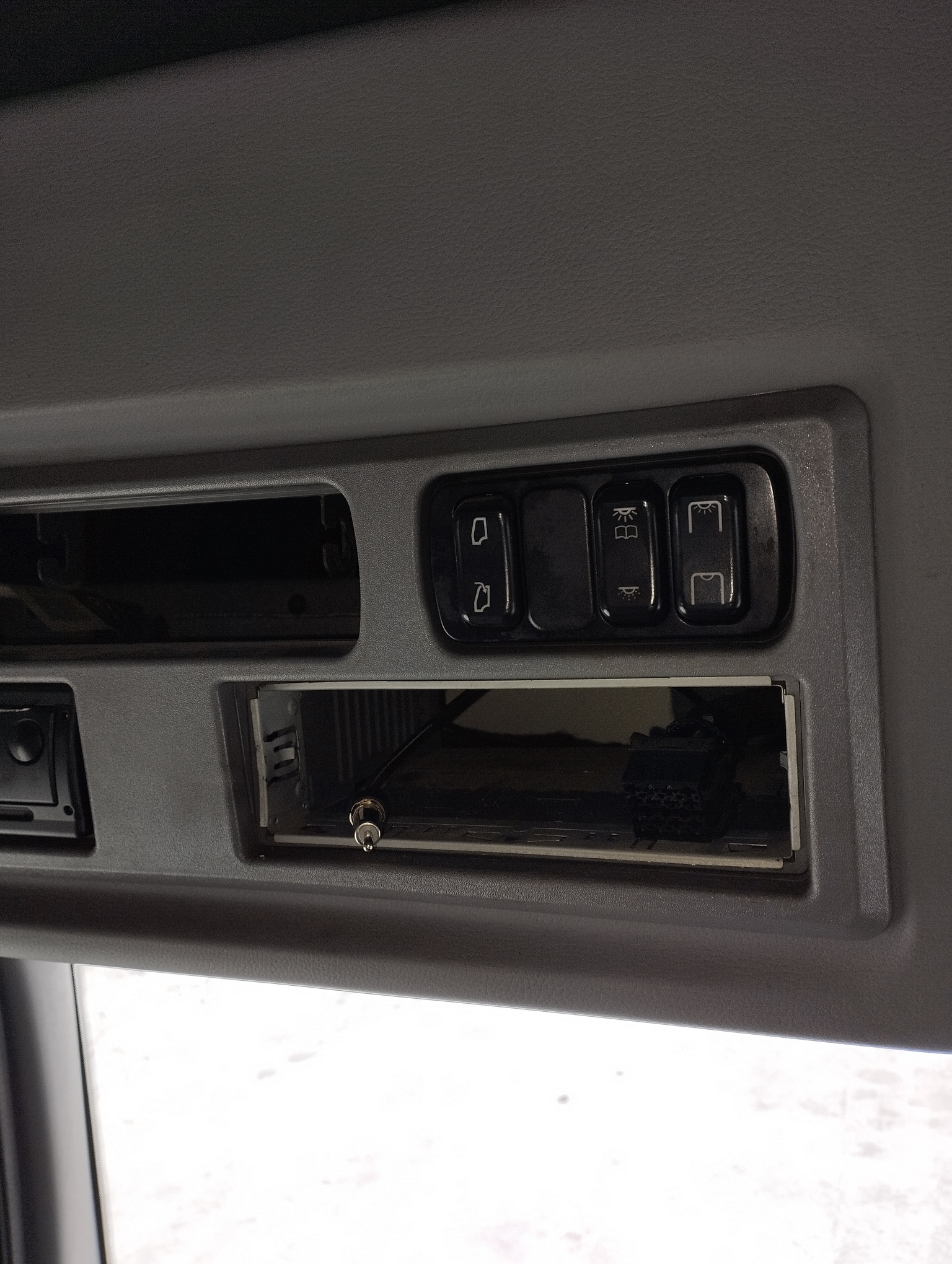 Седельный тягач КАМАЗ 5490-801-DC (газодизель) 2021 г. - фото 58