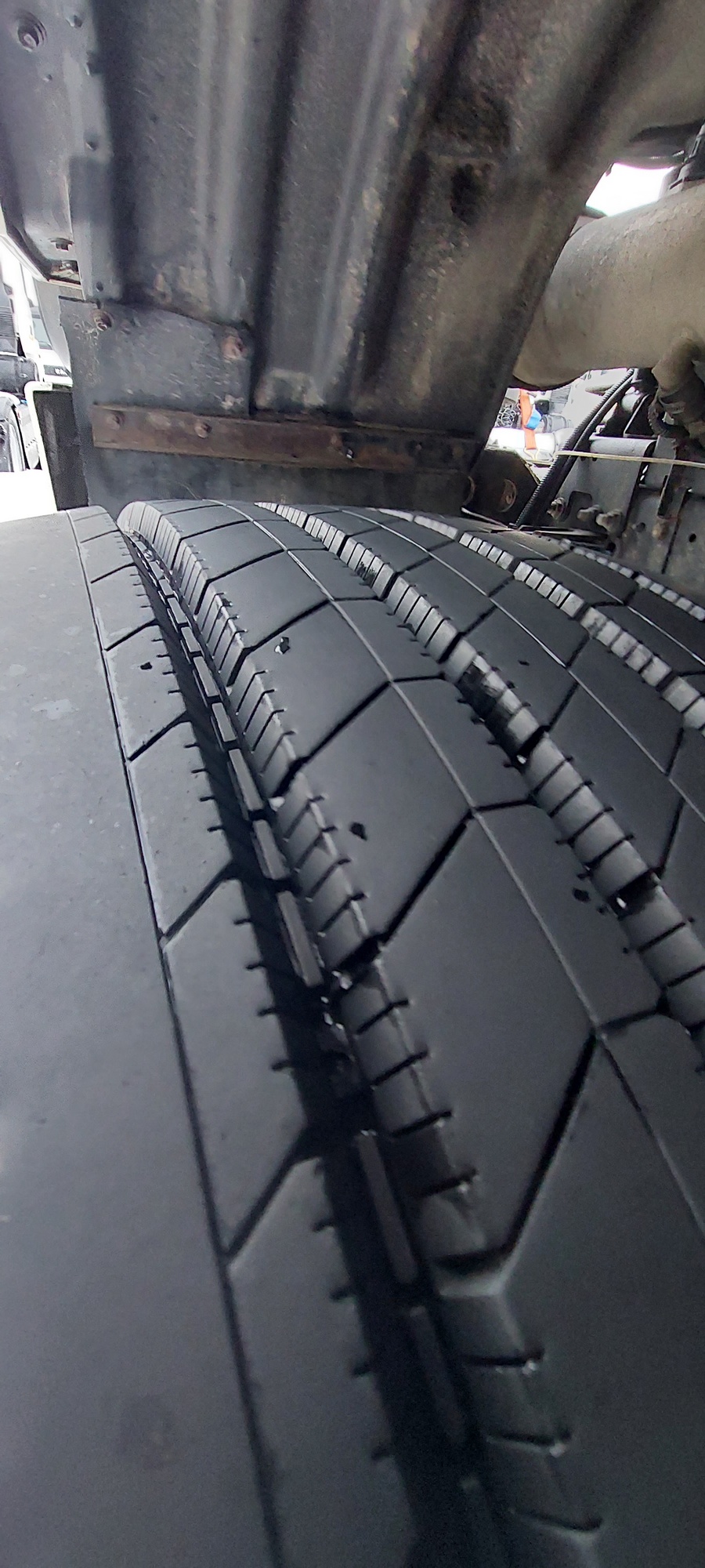 Седельный тягач КАМАЗ 5490-801-DC (газодизель) 2021 г. - фото 12