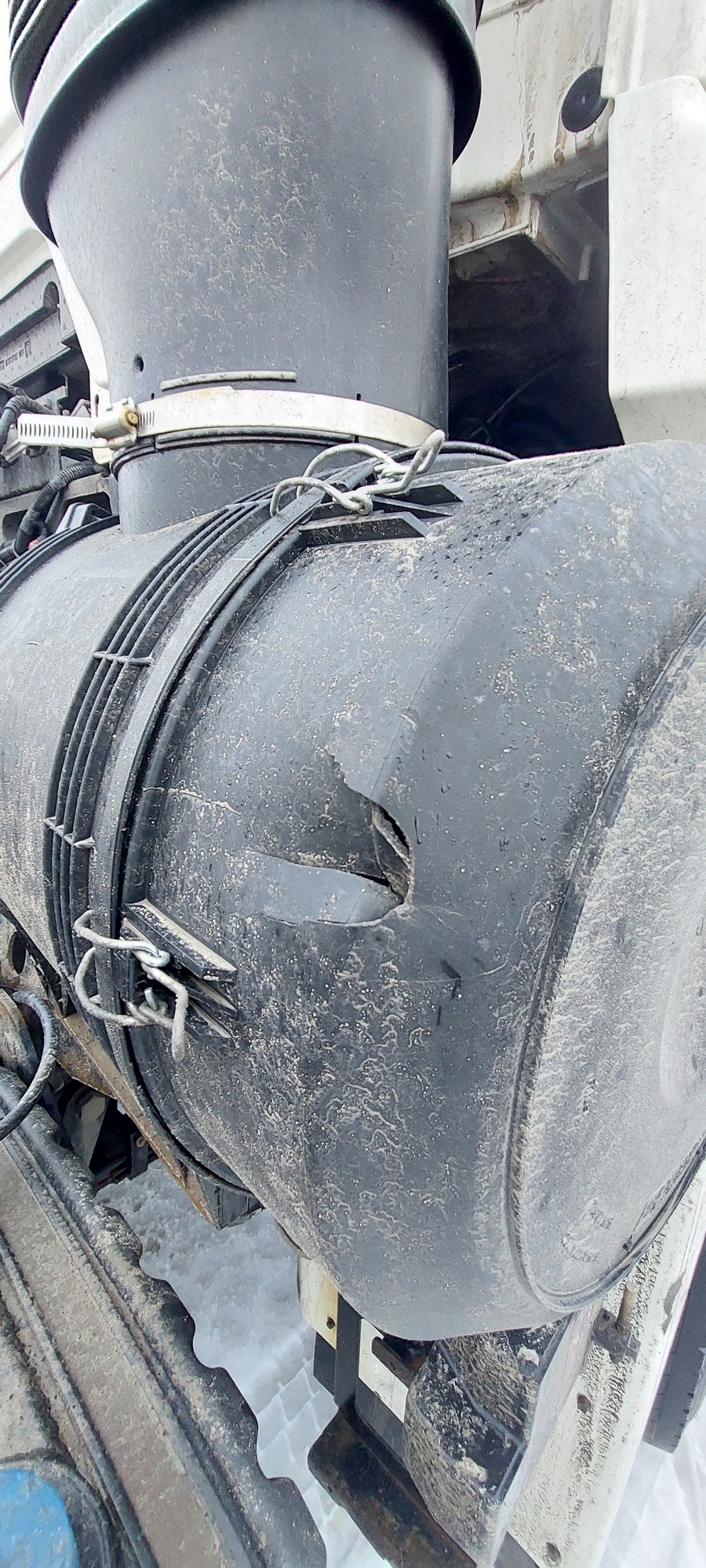 Седельный тягач КАМАЗ 5490-801-DC (газодизель) 2021 г. - фото 16