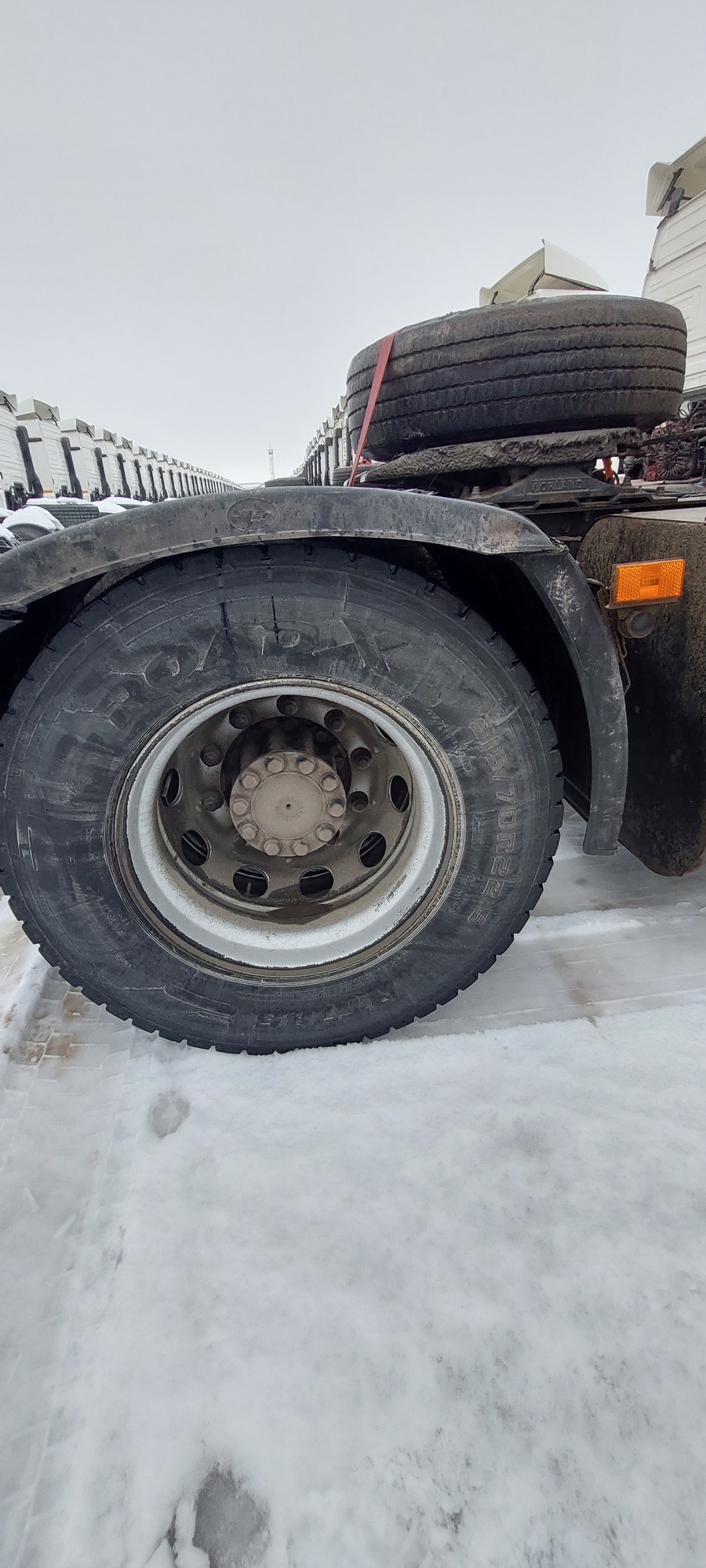 Седельный тягач КАМАЗ 5490-801-DC (газодизель) 2021 г. - фото 19