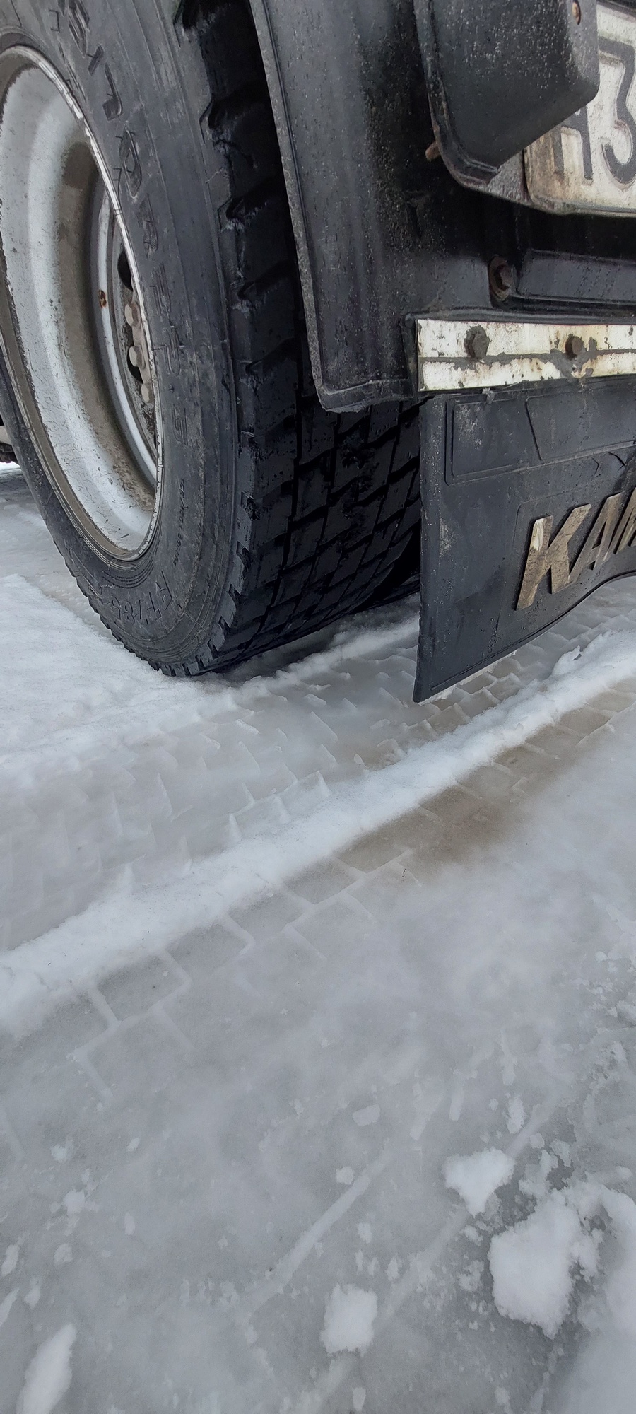 Седельный тягач КАМАЗ 5490-801-DC (газодизель) 2021 г. - фото 24