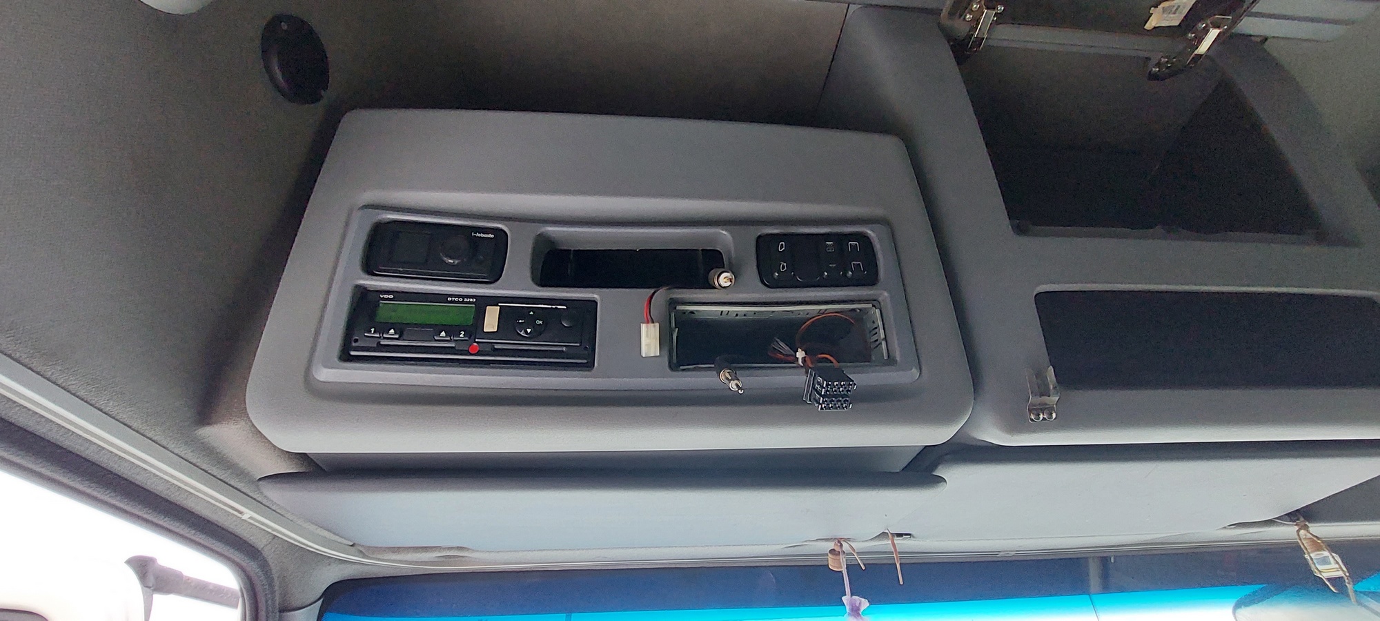 Седельный тягач КАМАЗ 5490-801-DC (газодизель) 2021 г. - фото 29