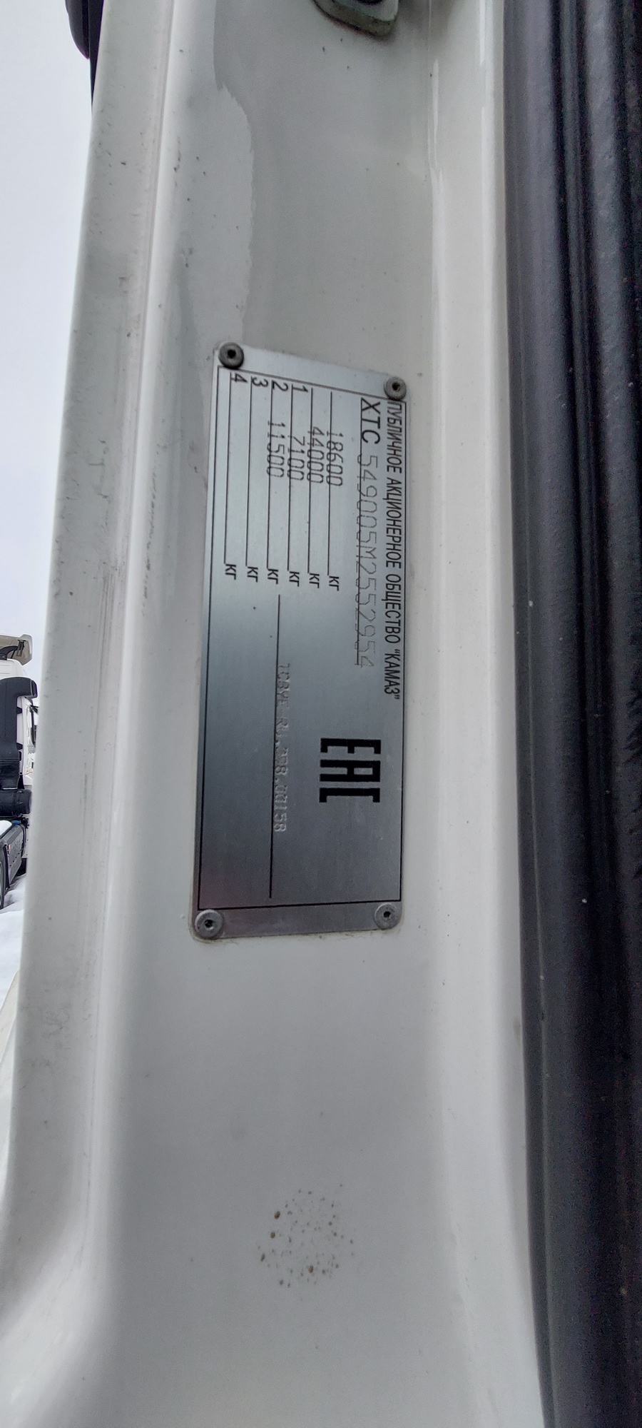 Седельный тягач КАМАЗ 5490-801-DC (газодизель) 2021 г. - фото 44