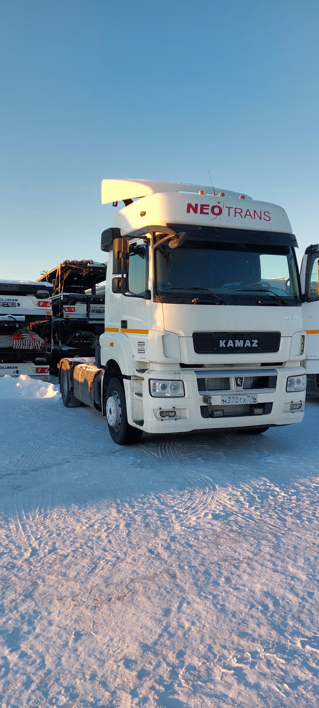 Седельный тягач КАМАЗ 5490-801-DC (газодизель) 2021 г. - фото 4