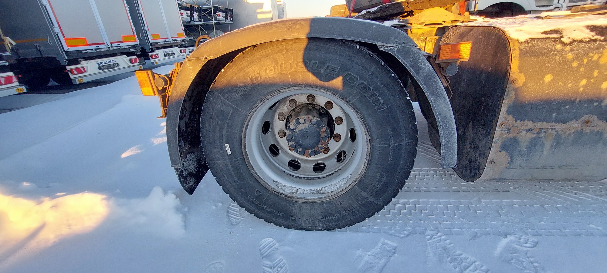 Седельный тягач КАМАЗ 5490-801-DC (газодизель) 2021 г. - фото 12