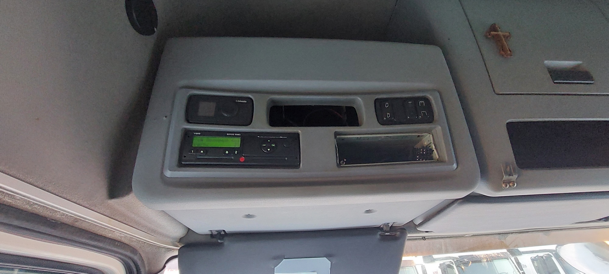 Седельный тягач КАМАЗ 5490-801-DC (газодизель) 2021 г. - фото 33