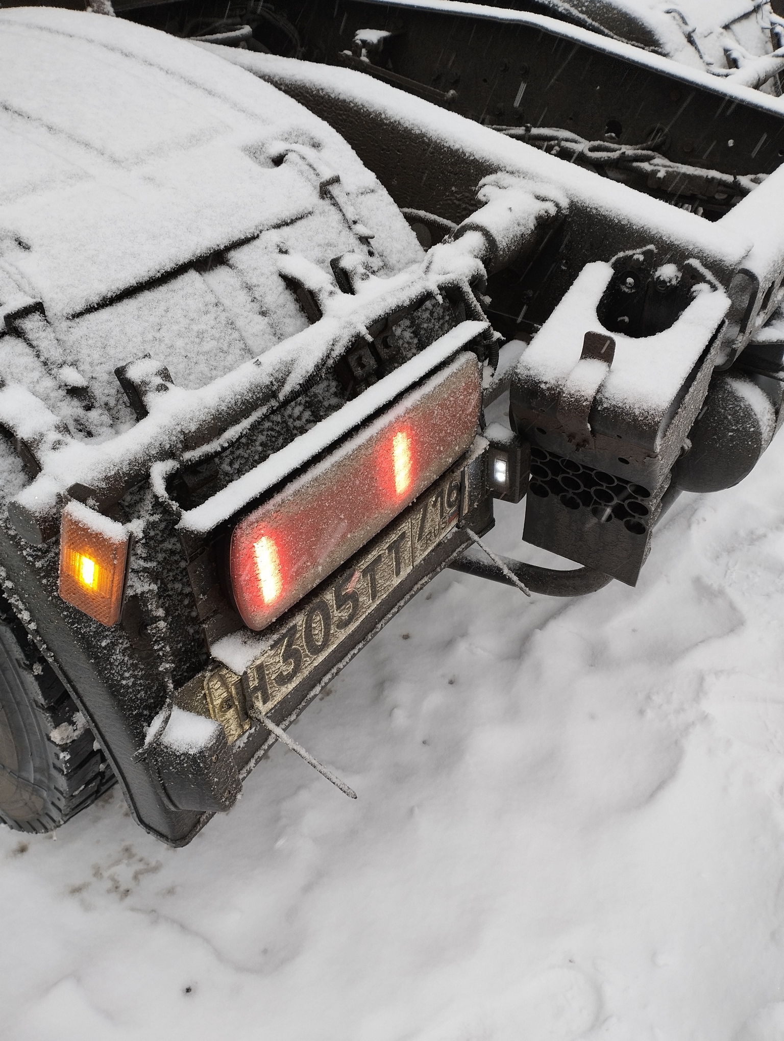 Седельный тягач КАМАЗ 5490-801-DC (газодизель) 2021 г. - фото 27