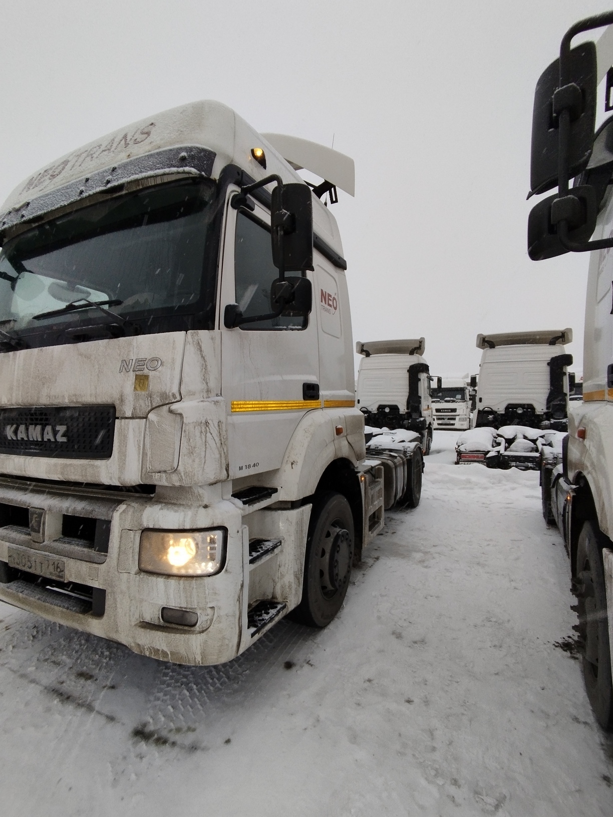 Седельный тягач КАМАЗ 5490-801-DC (газодизель) 2021 г. - фото 41