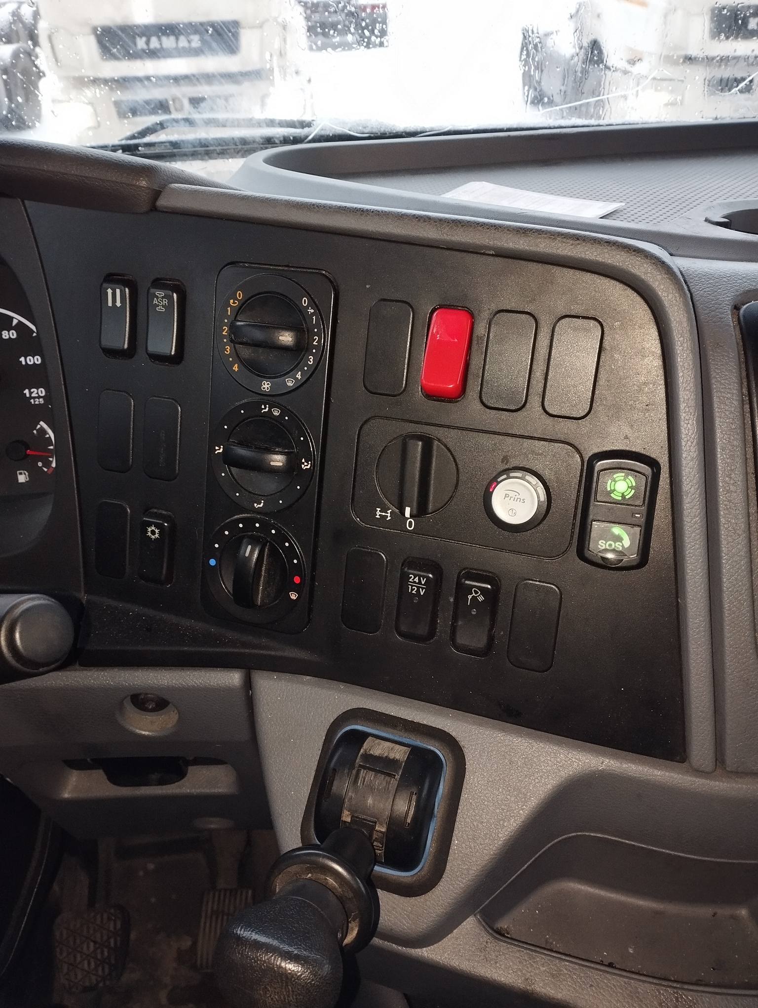 Седельный тягач КАМАЗ 5490-801-DC (газодизель) 2021 г. - фото 50