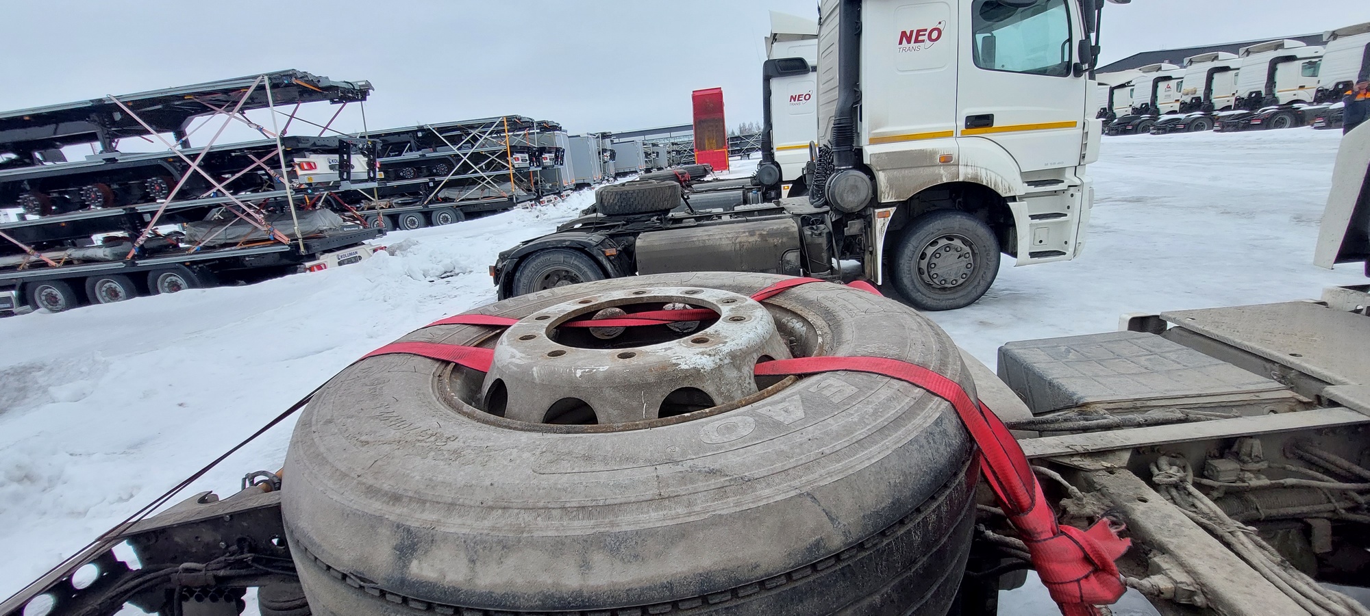 Седельный тягач КАМАЗ 5490-801-DC (газодизель) 2021 г. - фото 16