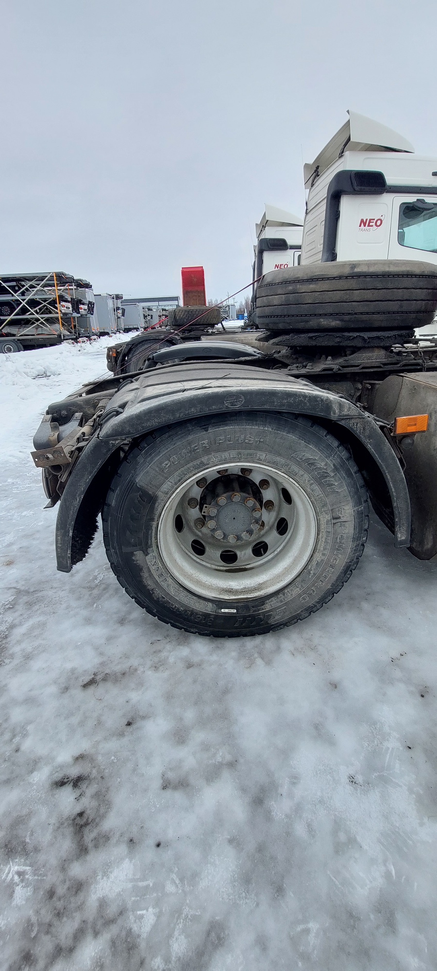 Седельный тягач КАМАЗ 5490-801-DC (газодизель) 2021 г. - фото 18