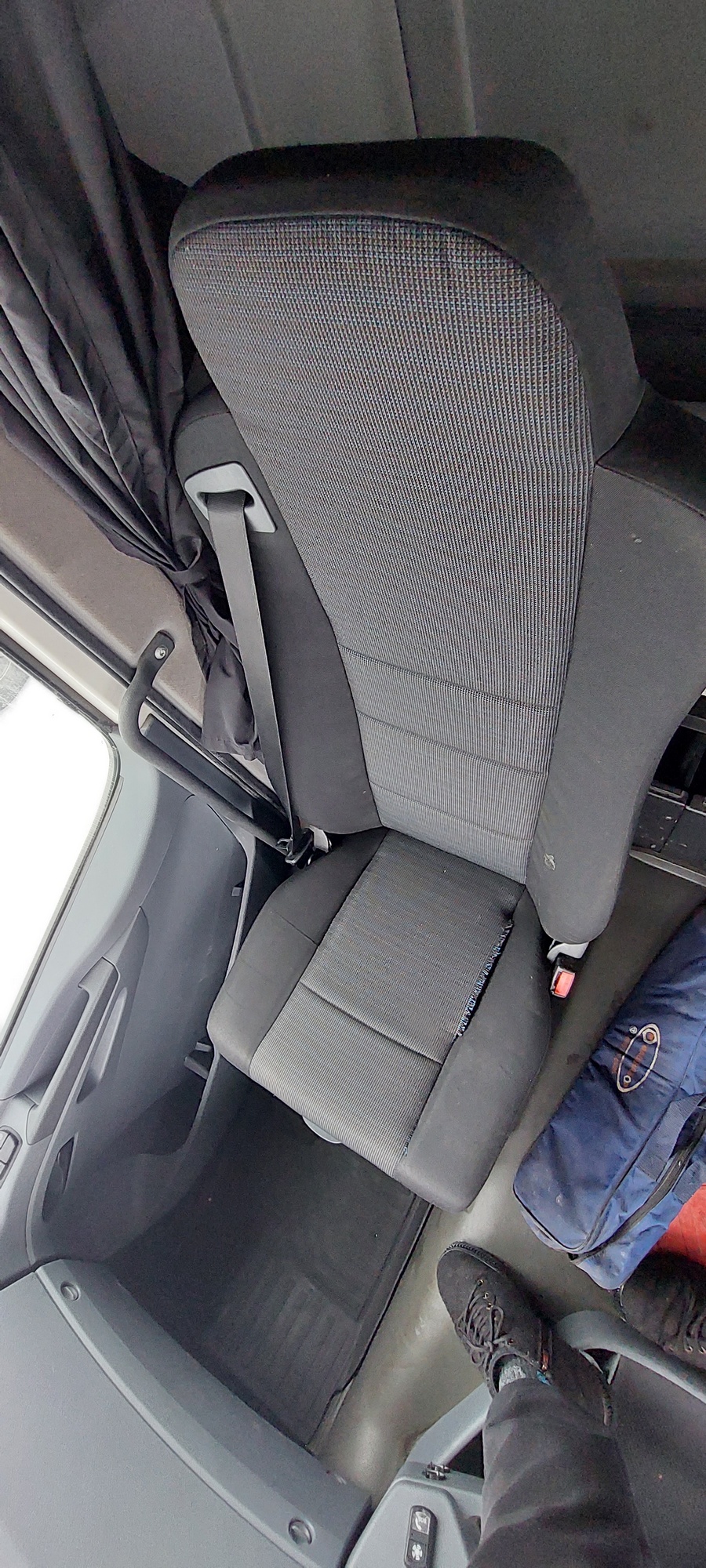 Седельный тягач КАМАЗ 5490-801-DC (газодизель) 2021 г. - фото 44