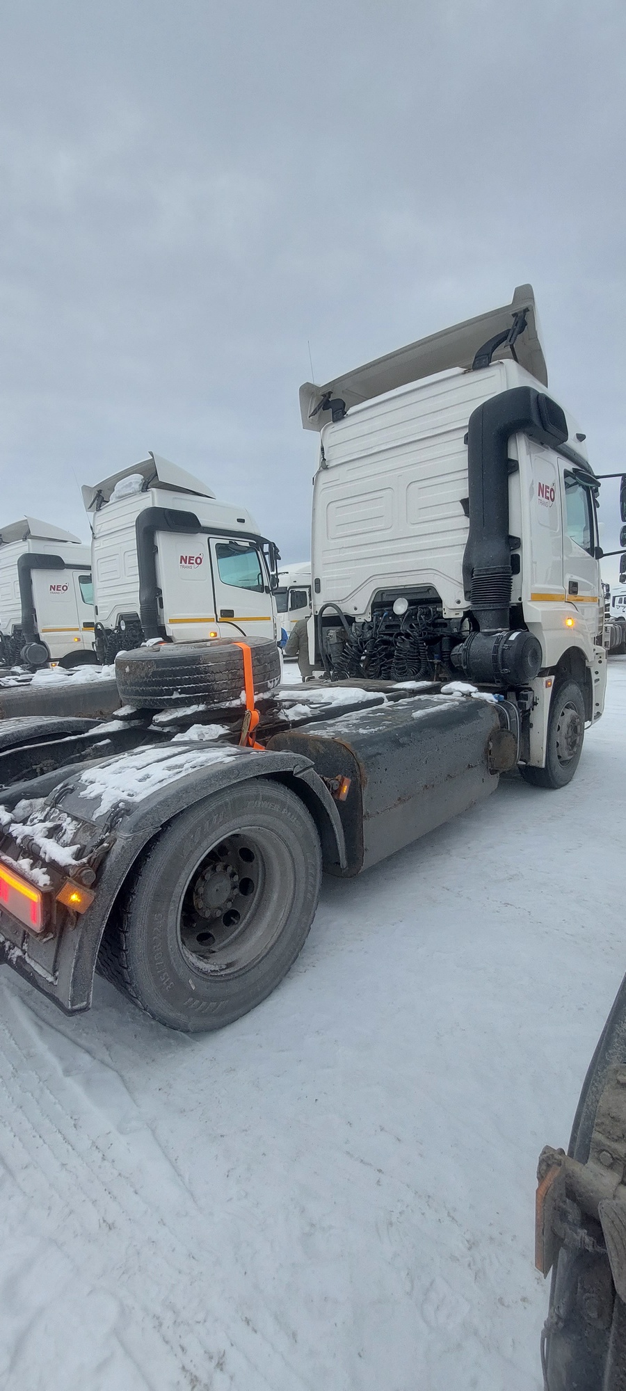 Седельный тягач КАМАЗ 5490-801-DC (газодизель) 2021 г. - фото 18