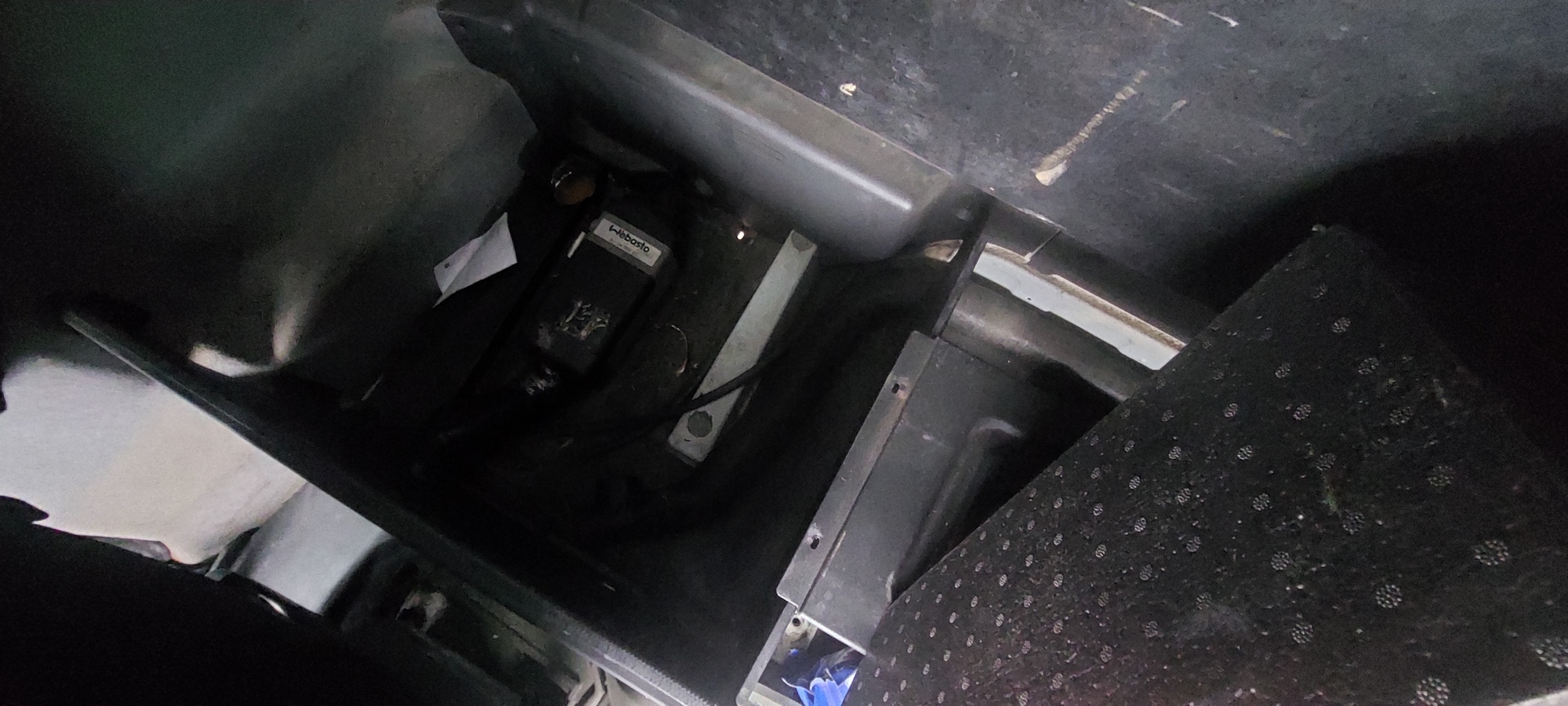 Седельный тягач КАМАЗ 5490-801-DC (газодизель) 2021 г. - фото 40