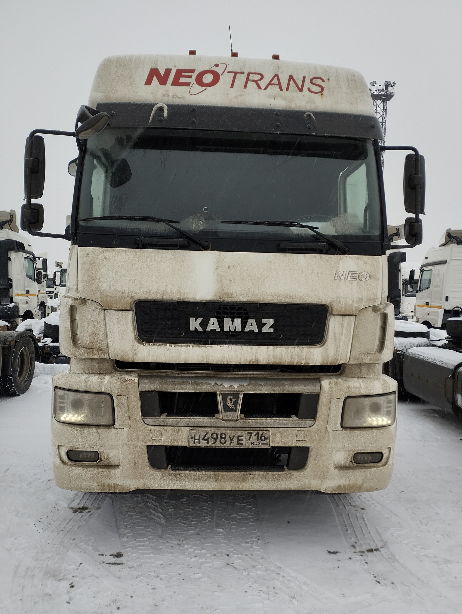 Седельный тягач КАМАЗ 5490-801-DC (газодизель) 2021 г.