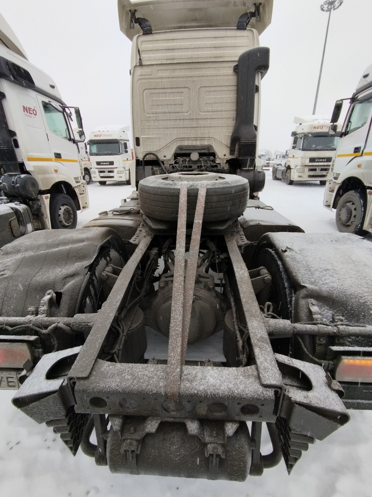 Седельный тягач КАМАЗ 5490-801-DC (газодизель) 2021 г. - фото 24