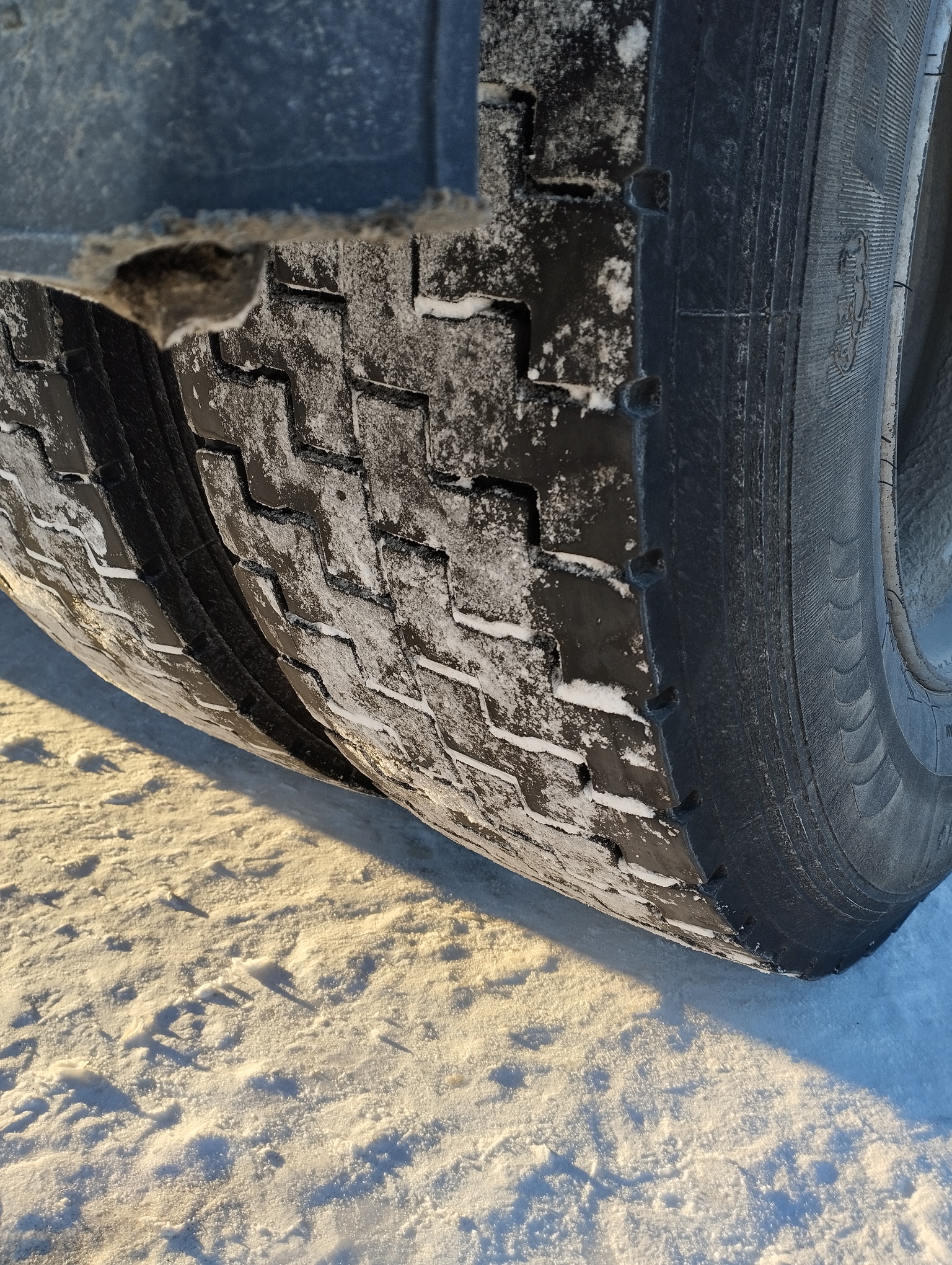 Седельный тягач КАМАЗ 5490-801-DC (газодизель) 2021 г. - фото 18